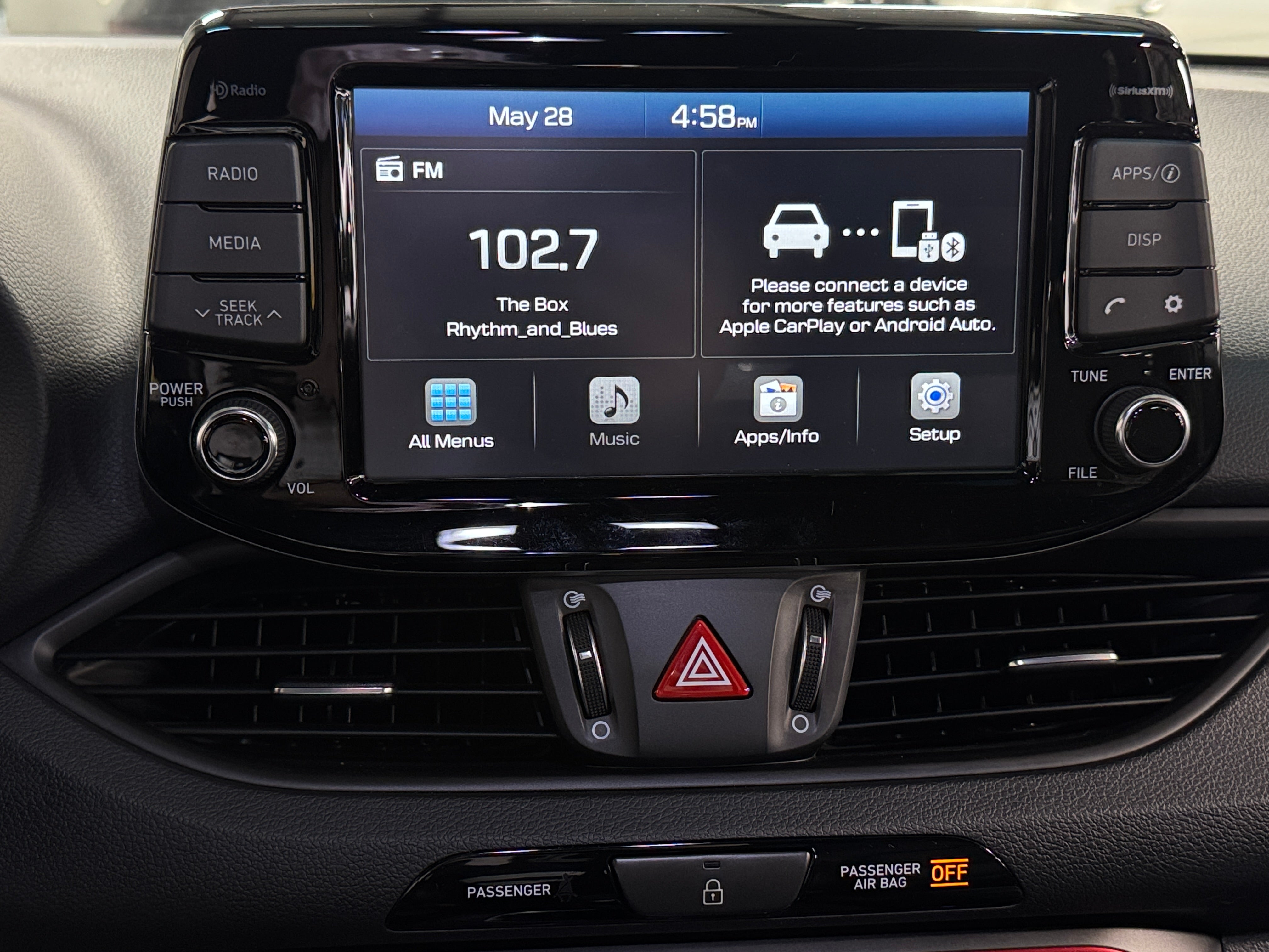 2018 Hyundai Elantra Sport 3