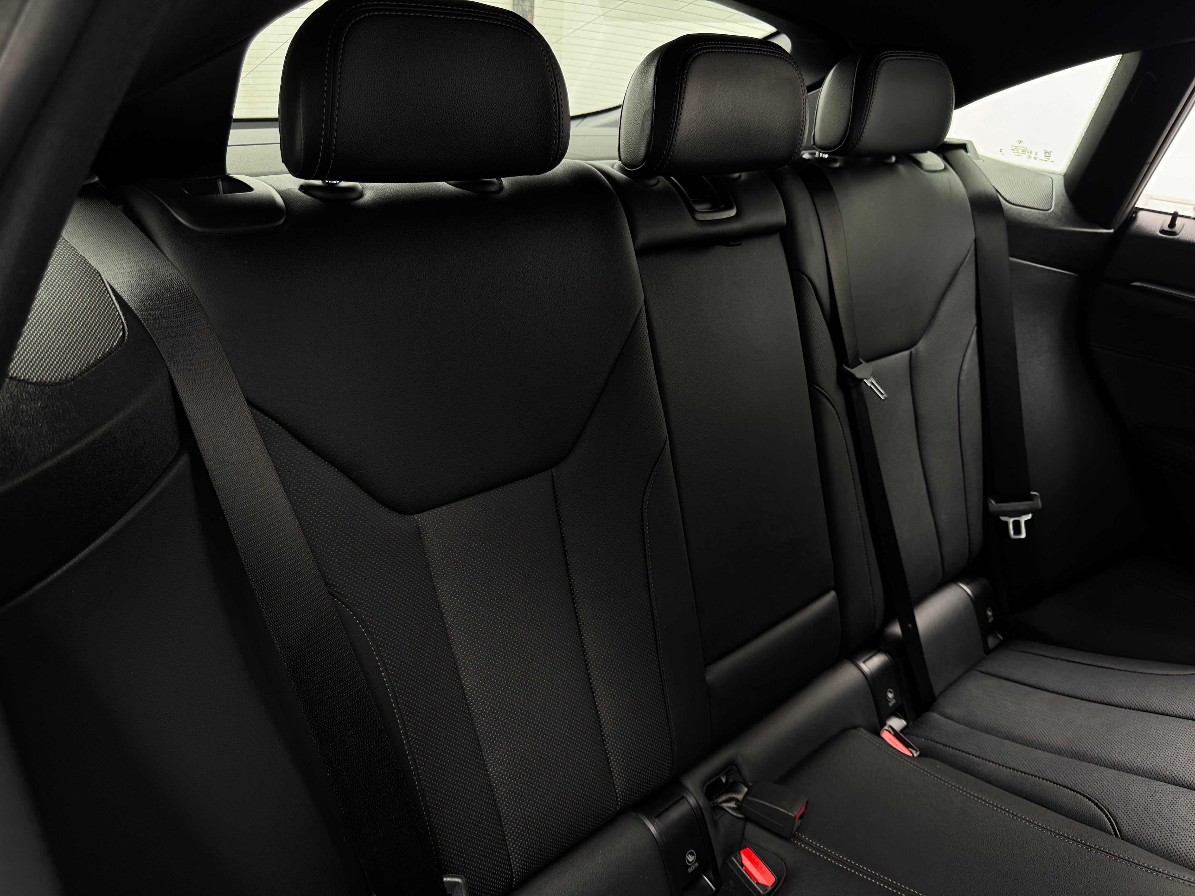 2025 BMW 4 Series 430i xDrive 5