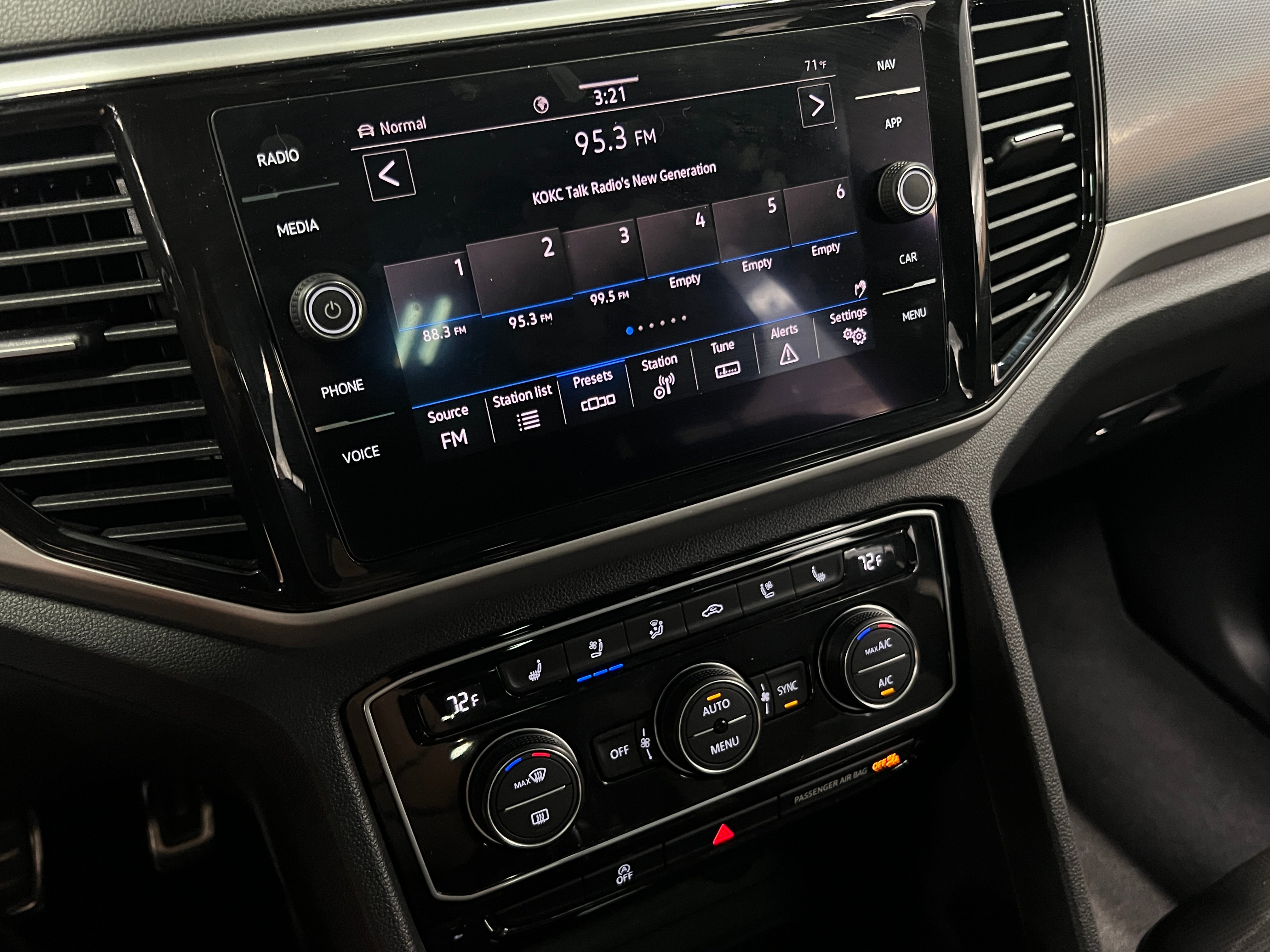 2021 Volkswagen Atlas SEL 3
