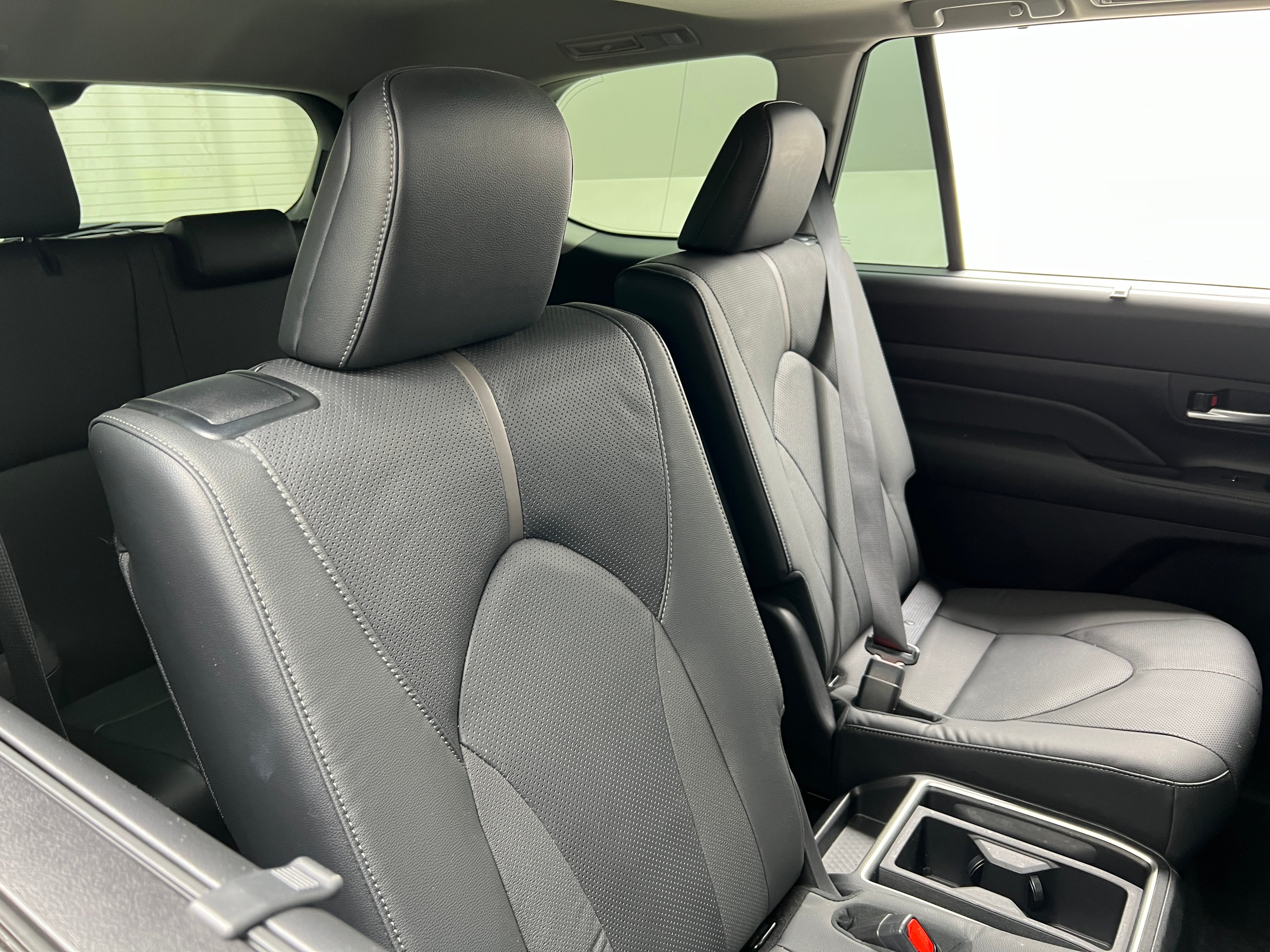 2024 Toyota Grand Highlander Platinum 5