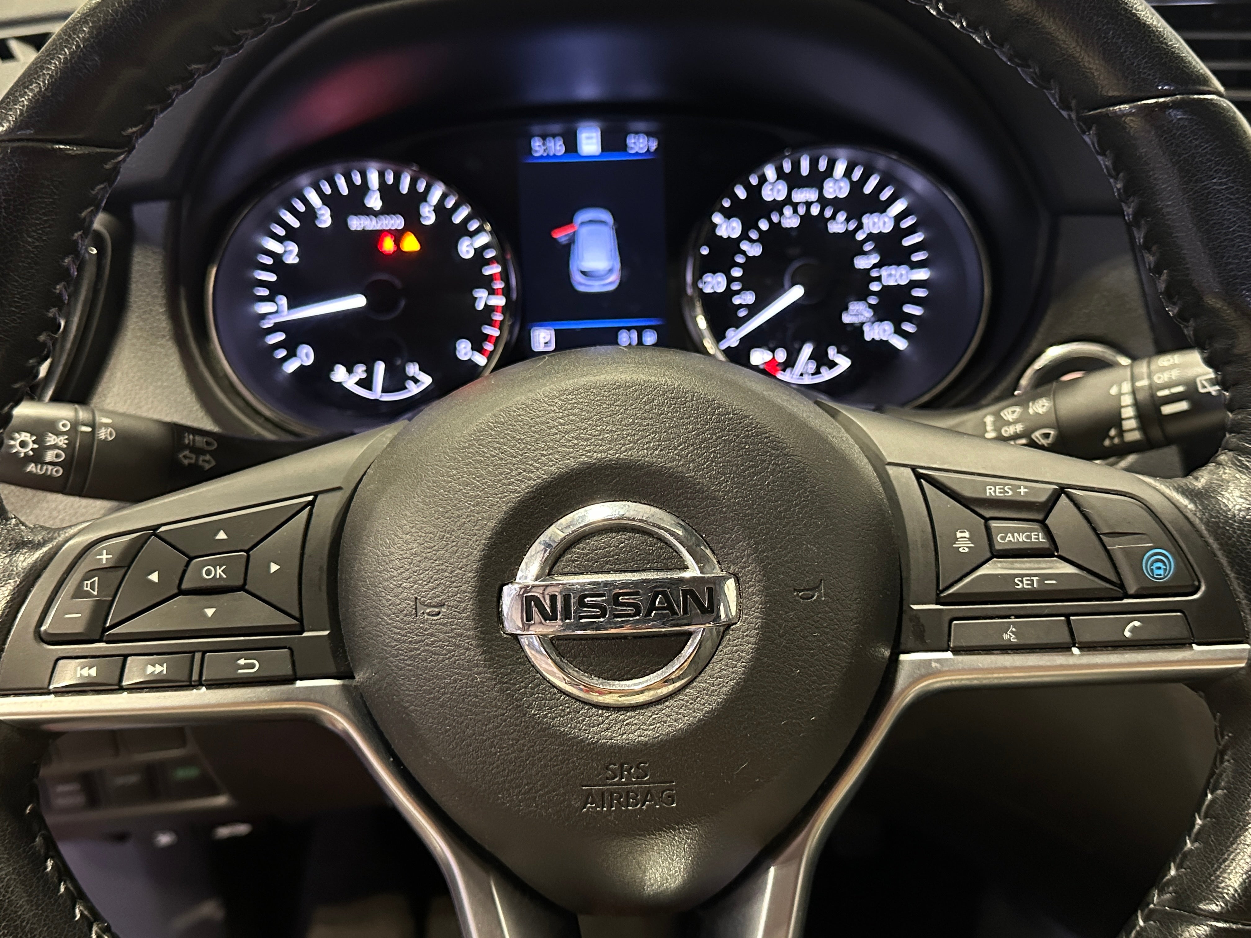 2021 Nissan Rogue Sport SL 4