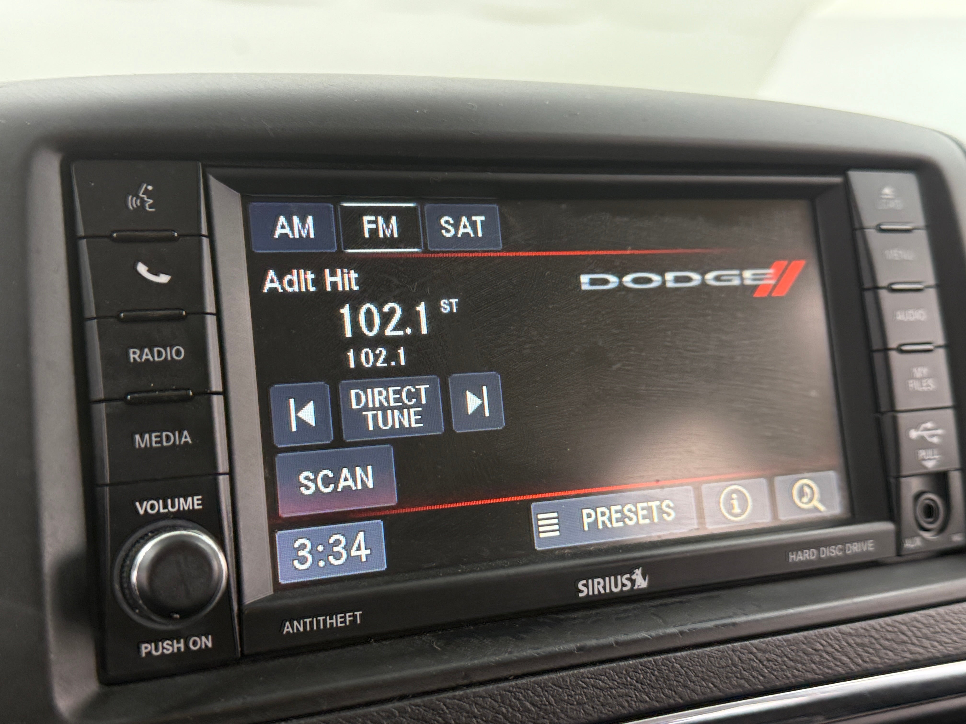 Thumbnail: 2017 Dodge Grand Caravan - 4