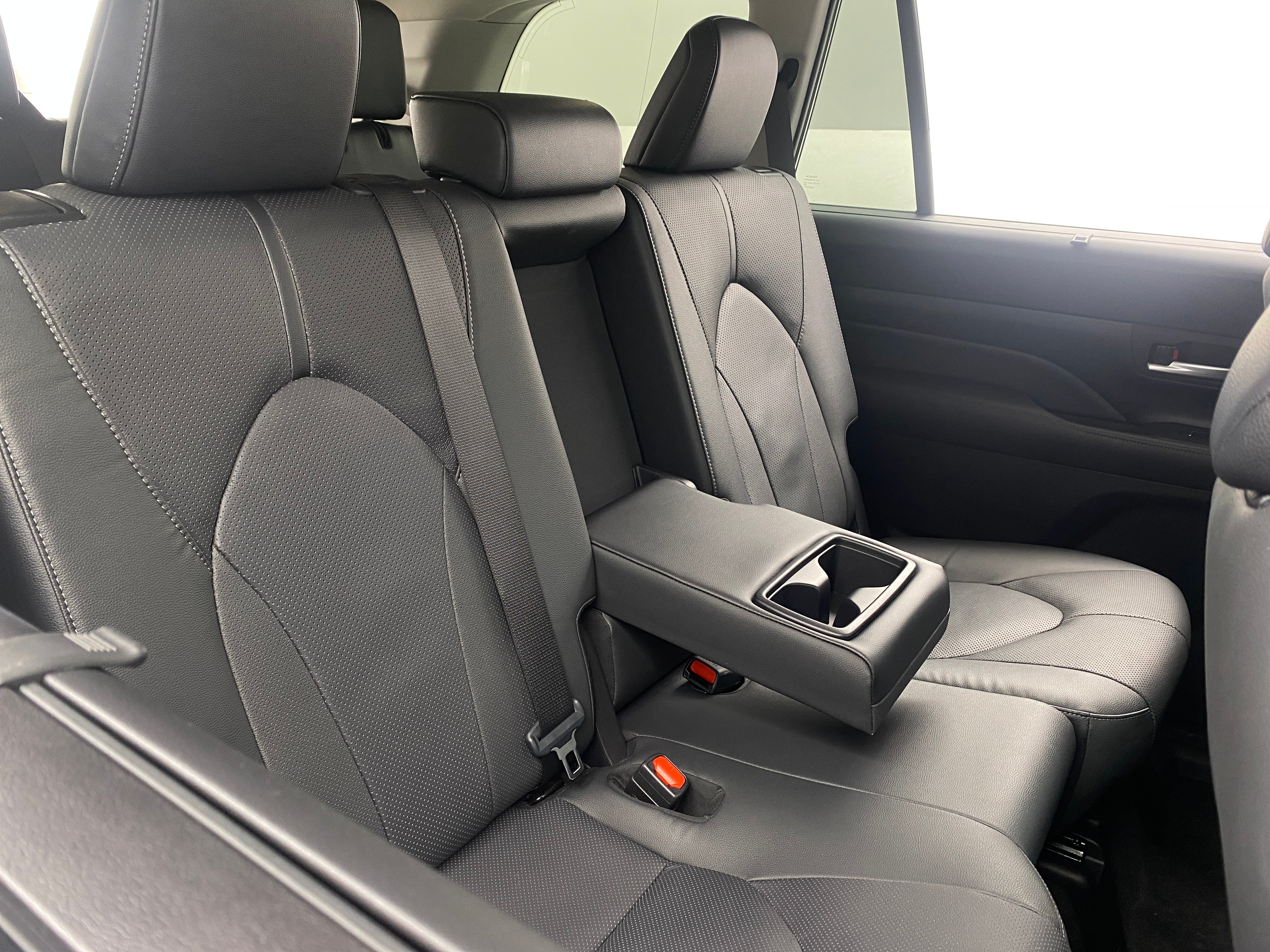 2024 Toyota Grand Highlander Limited 5