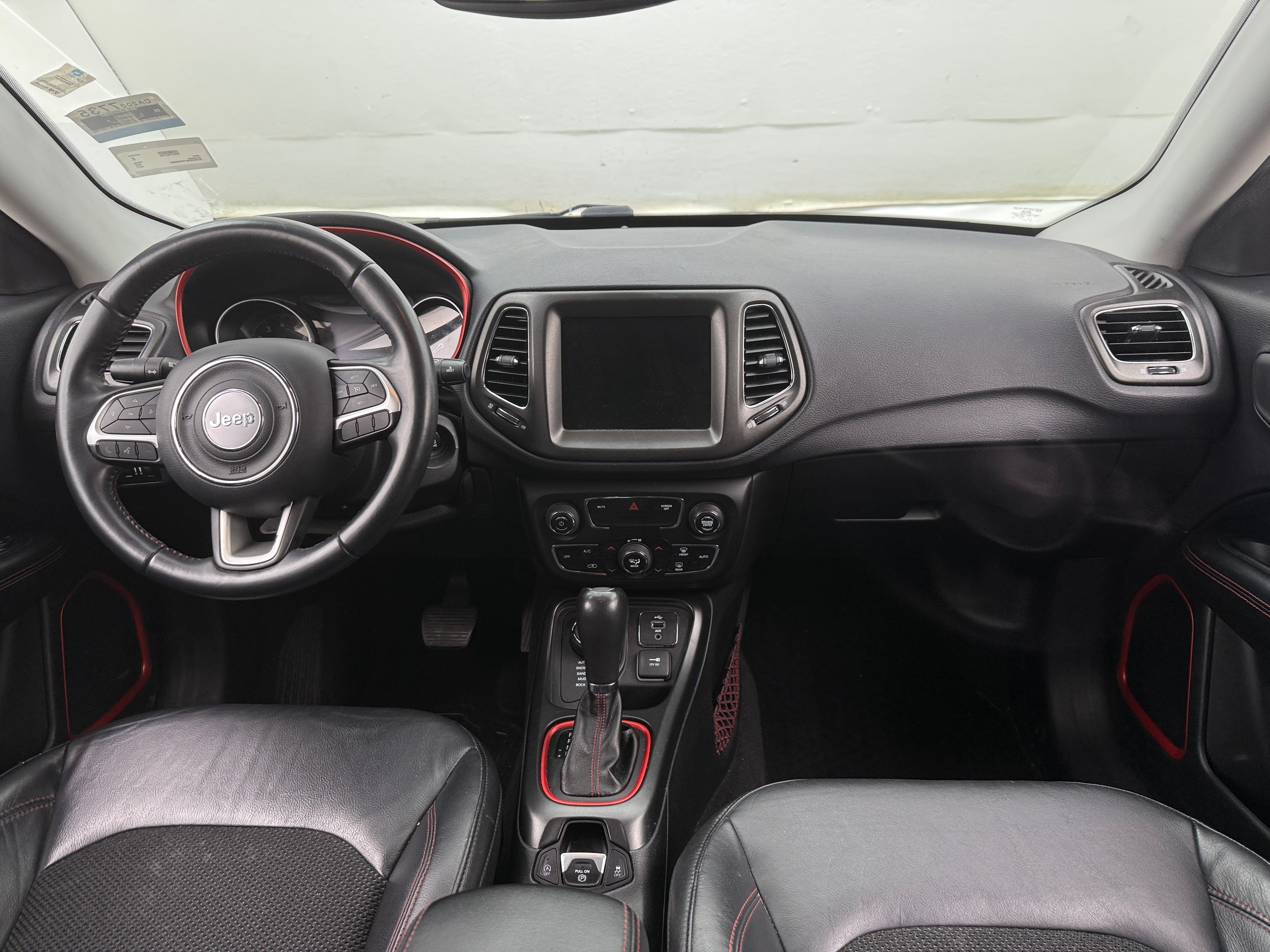 2017 Jeep Compass Trailhawk 3