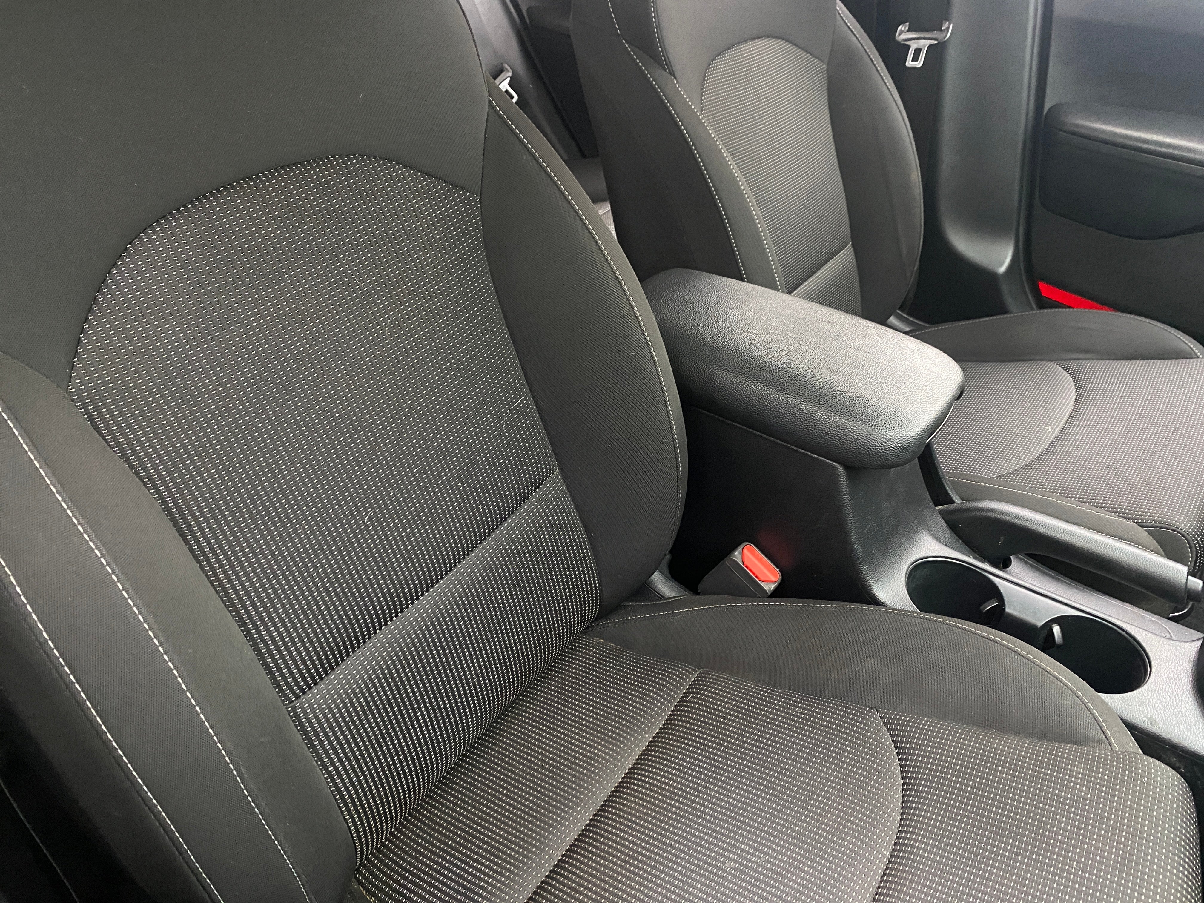 2019 Kia Forte LXS 2