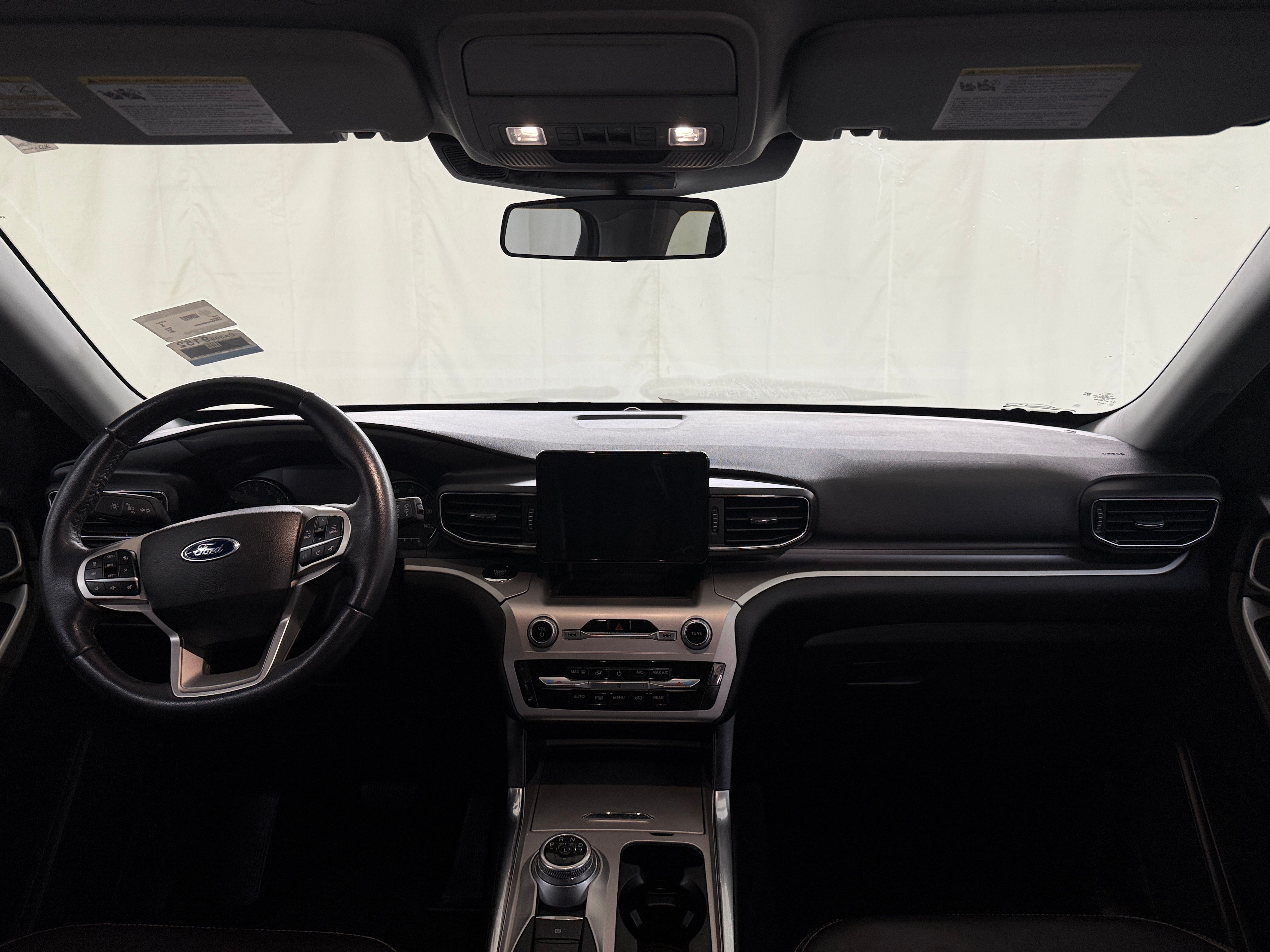 2022 Ford Explorer XLT 3