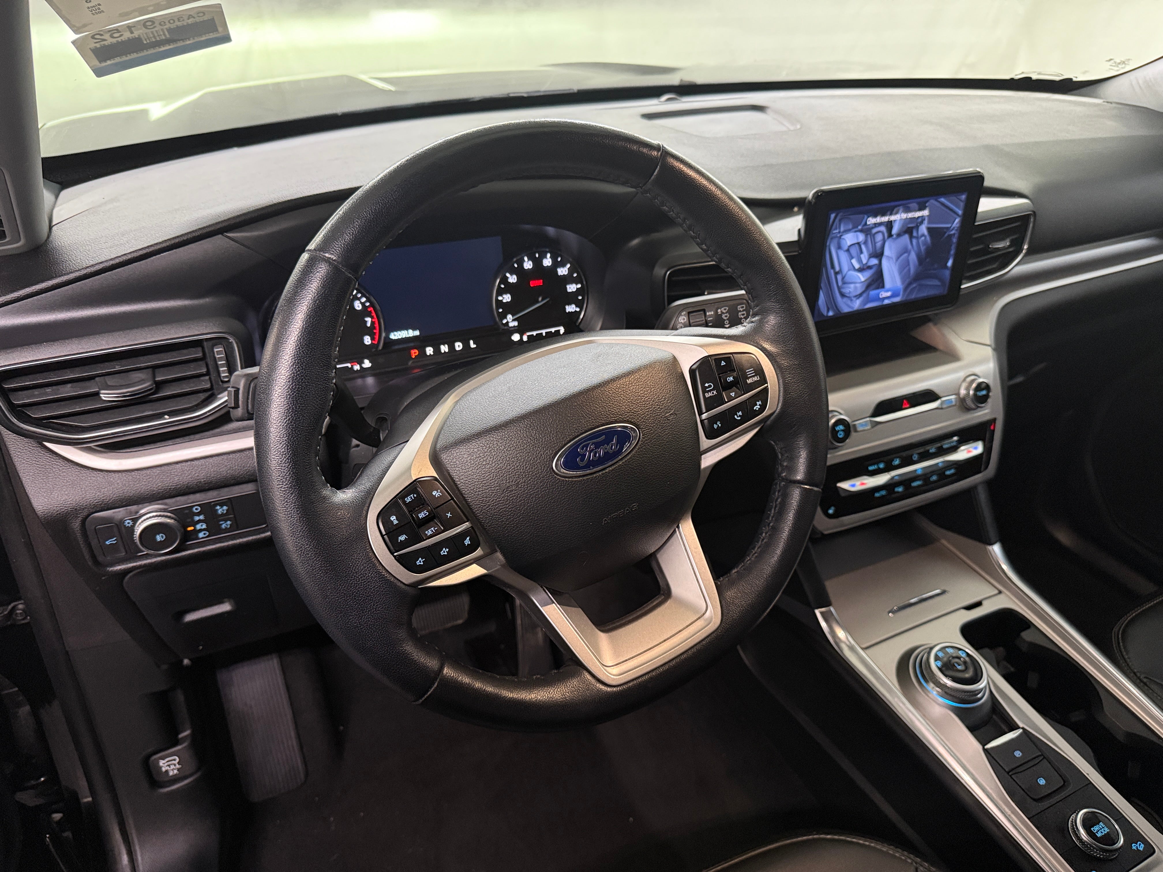 2022 Ford Explorer XLT 5