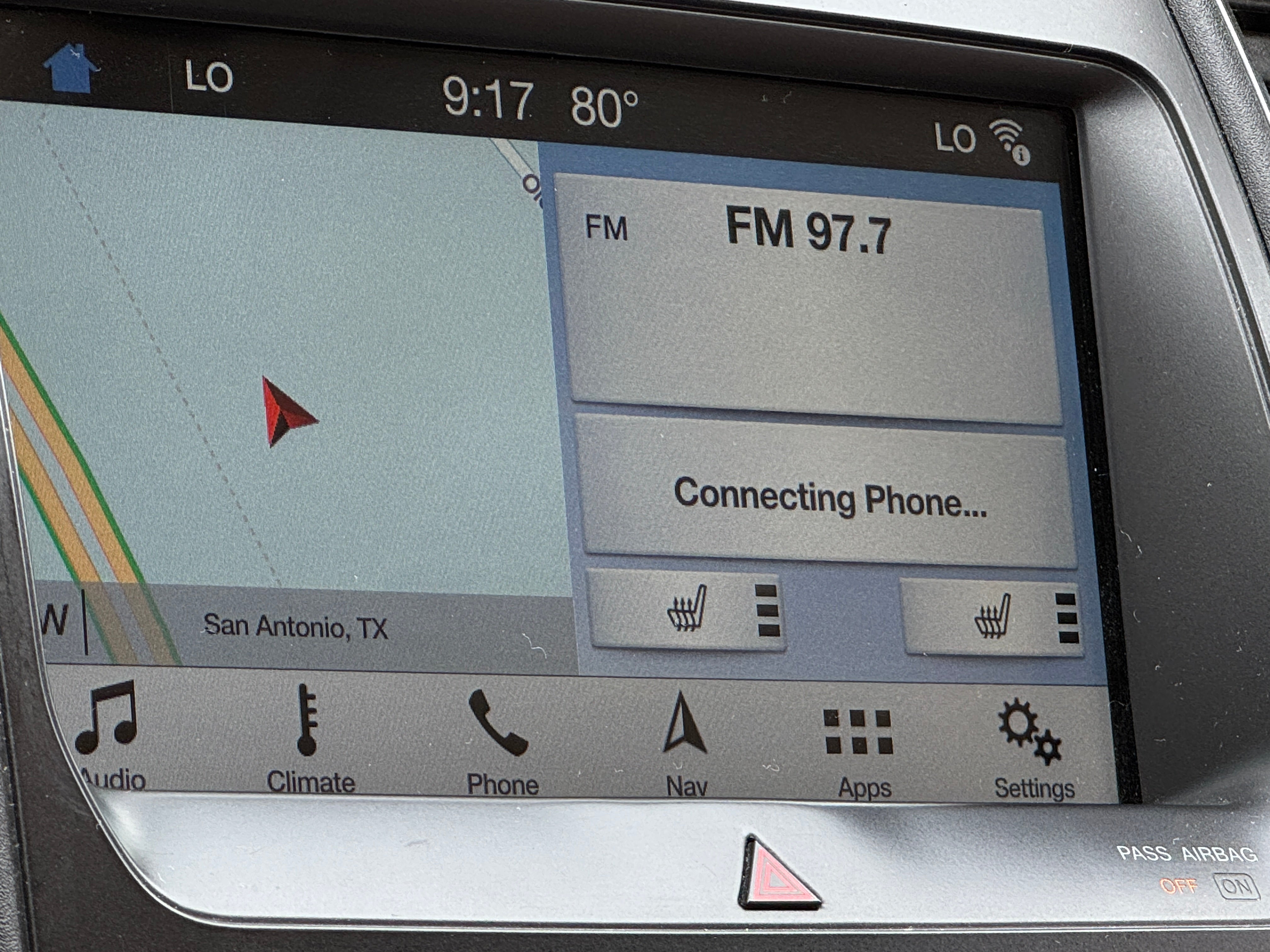 2016 Ford Taurus SEL 3