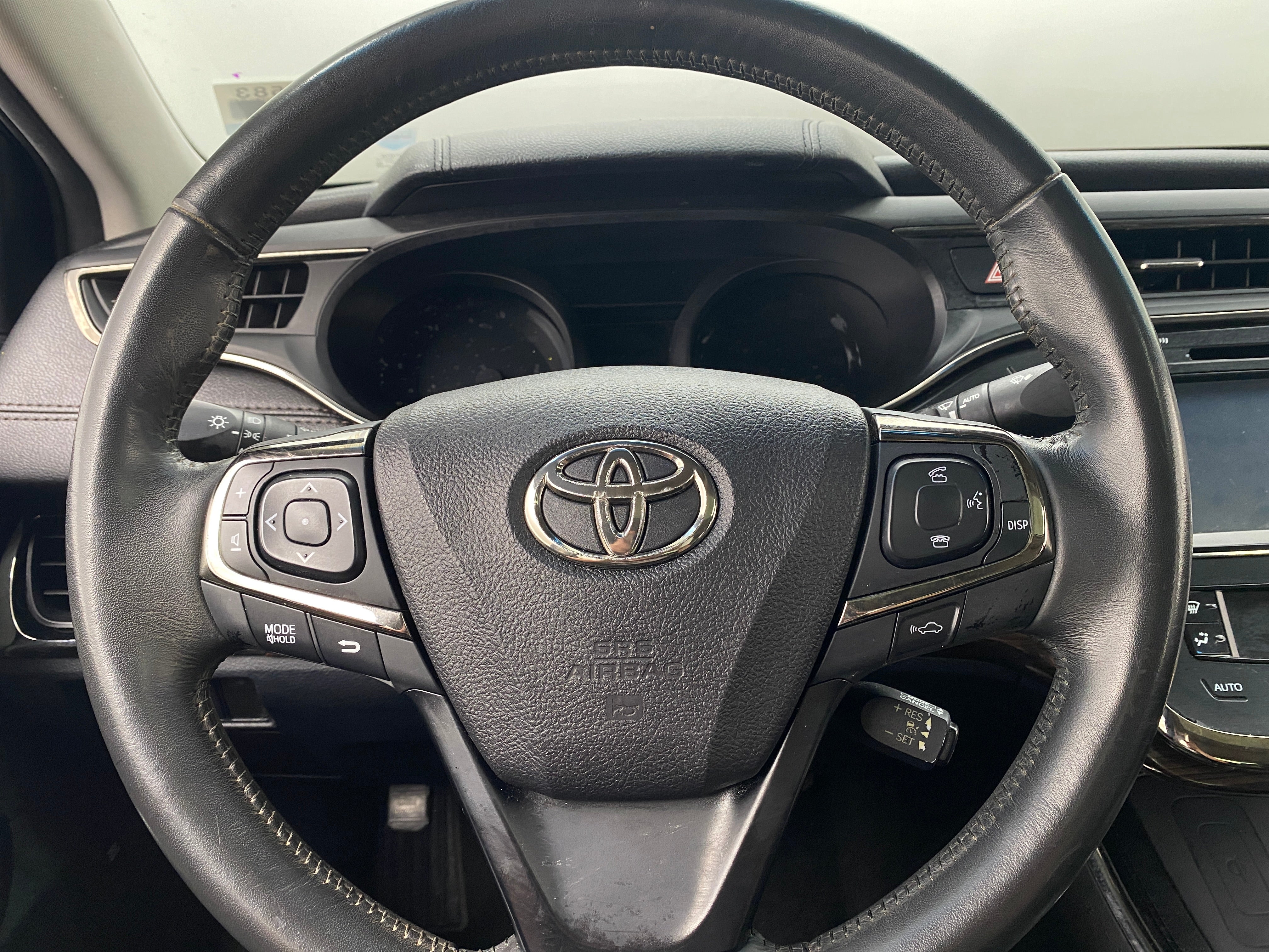 2015 Toyota Avalon Limited 4