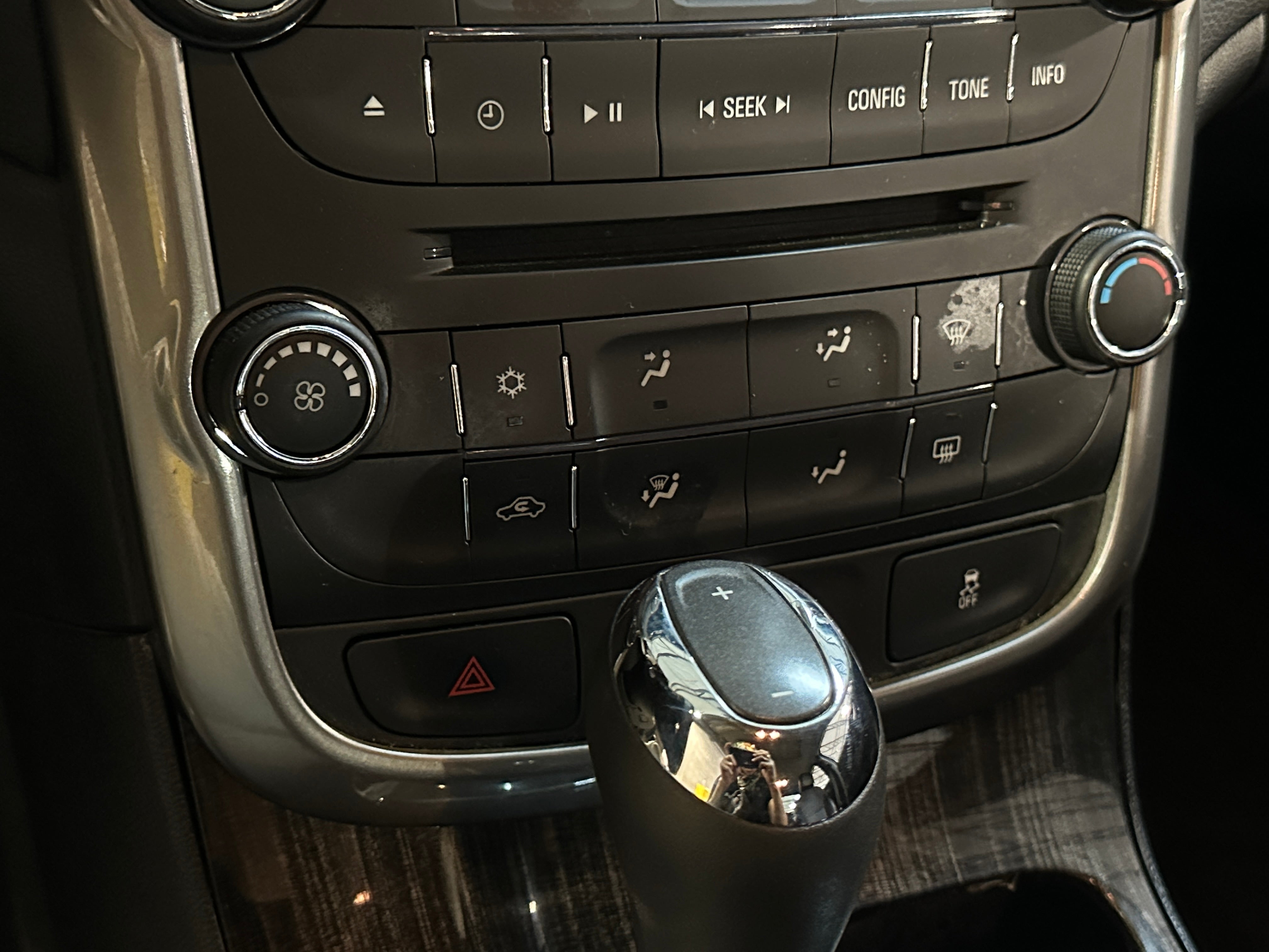 2015 Chevrolet Malibu LT 3