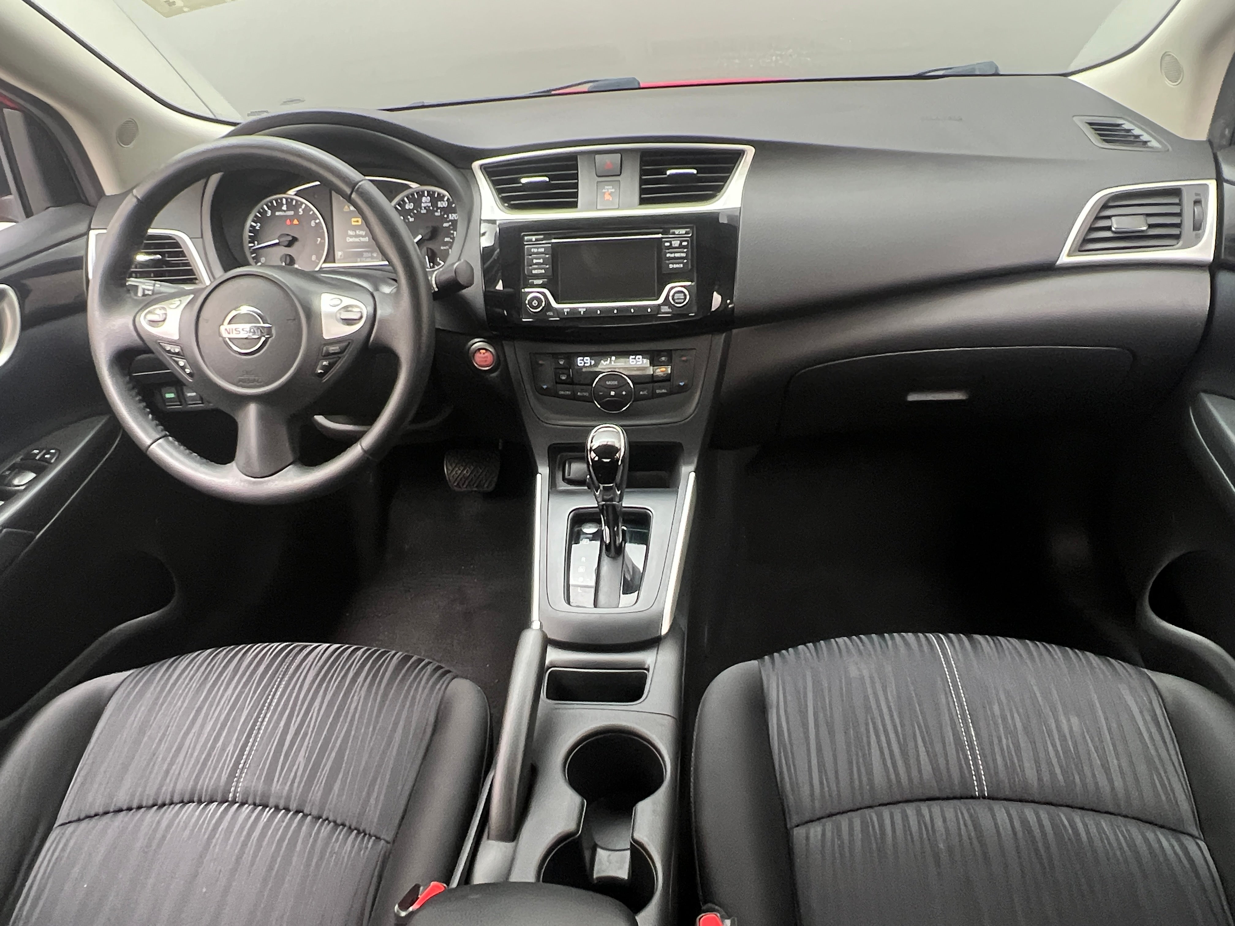 2018 Nissan Sentra SV 3