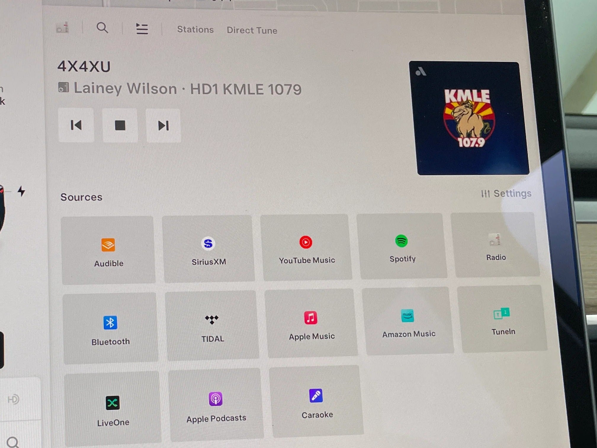 2022 Tesla Model Y Long Range 3