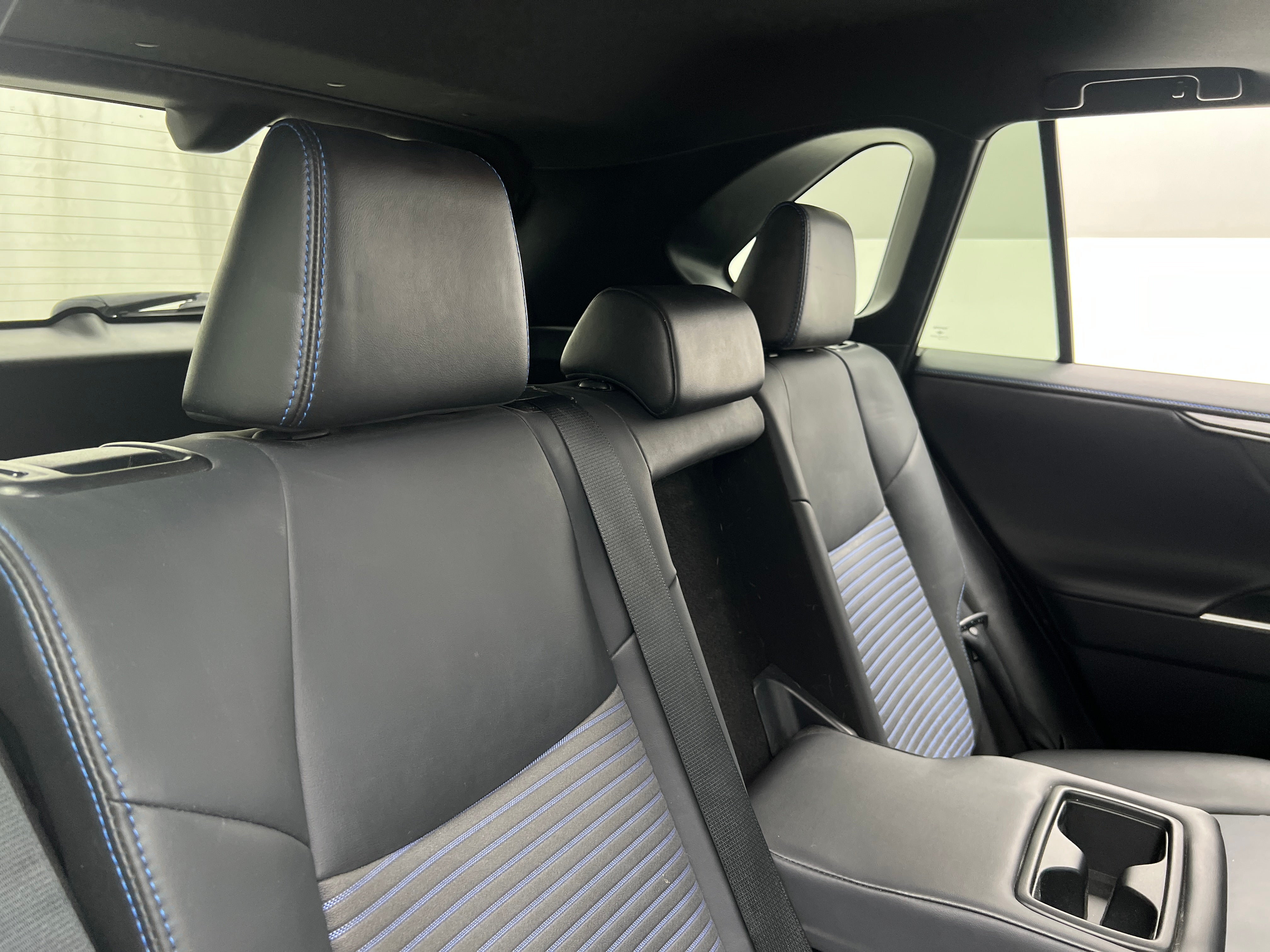 2021 Toyota RAV4 XSE 5