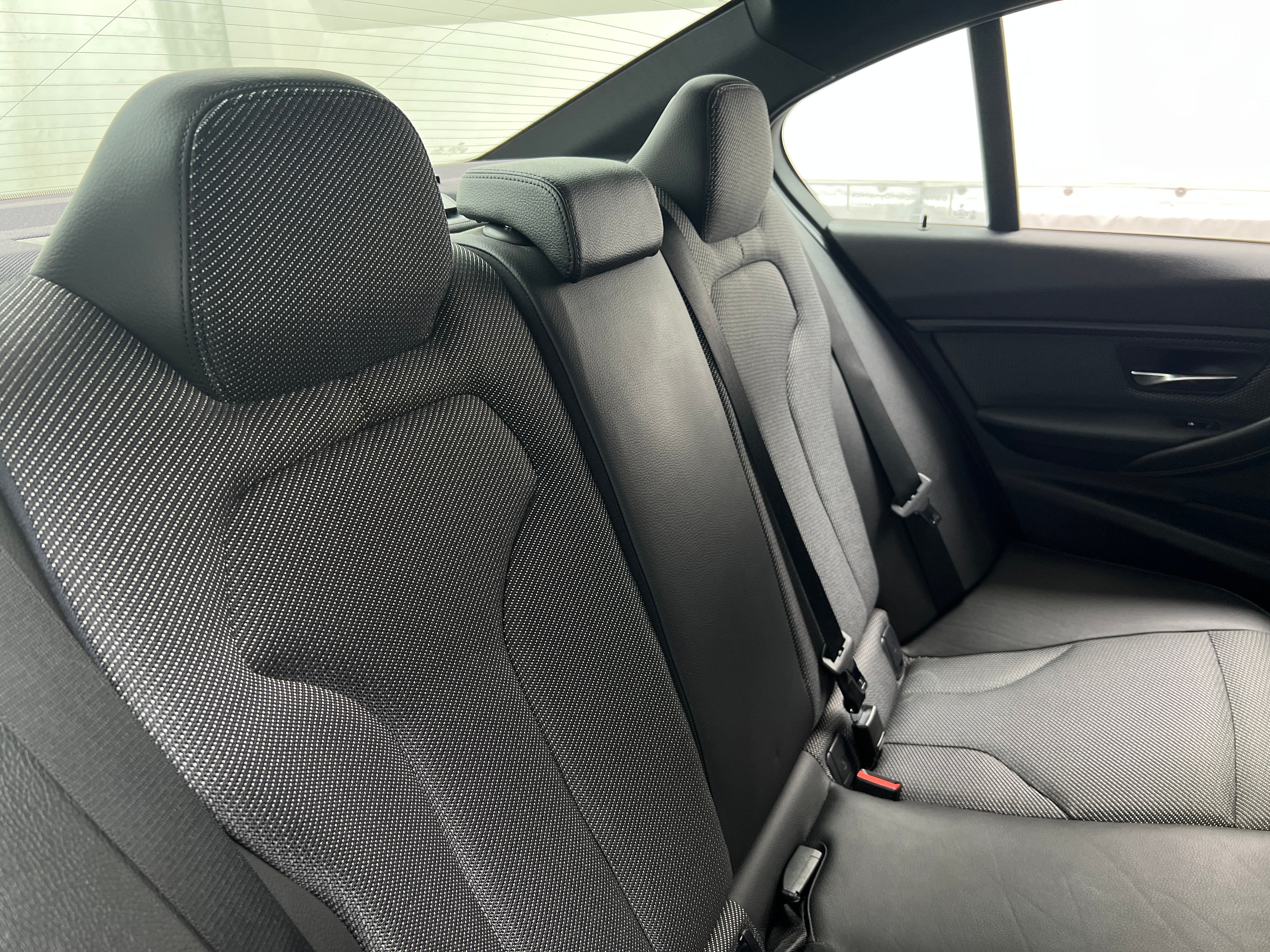 2015 BMW M3 Base 5