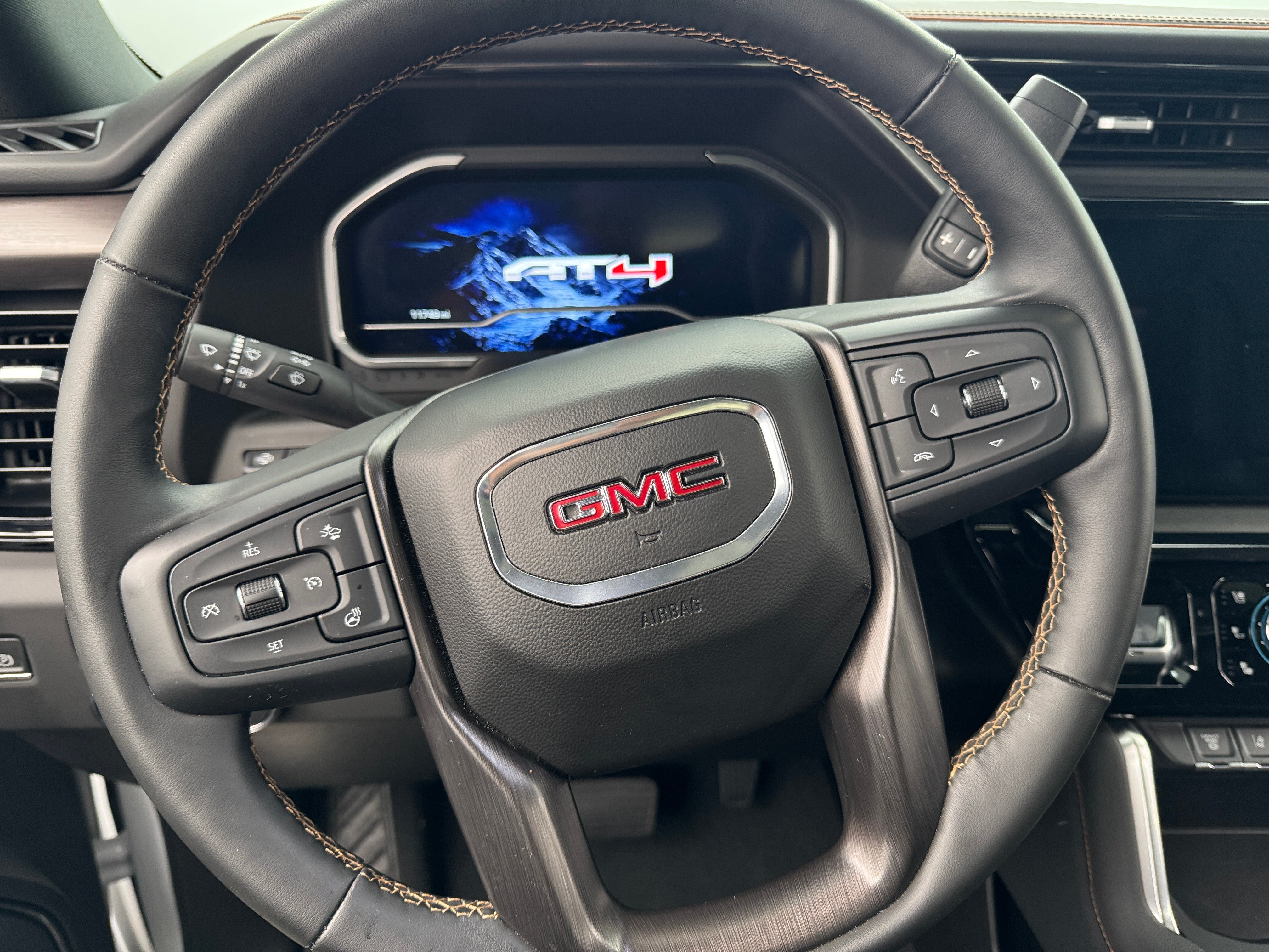 2024 GMC Sierra 2500 AT4 4