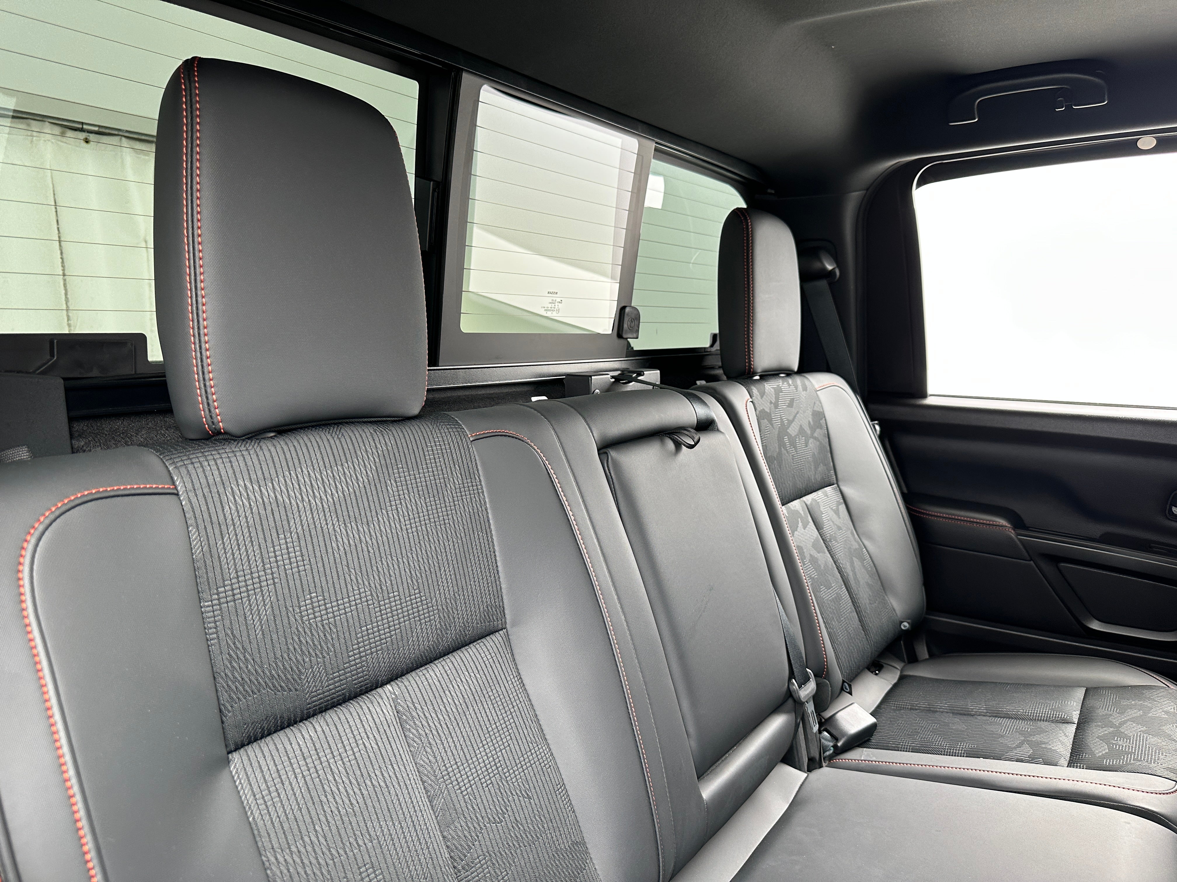 2024 Nissan Titan PRO-4X 6