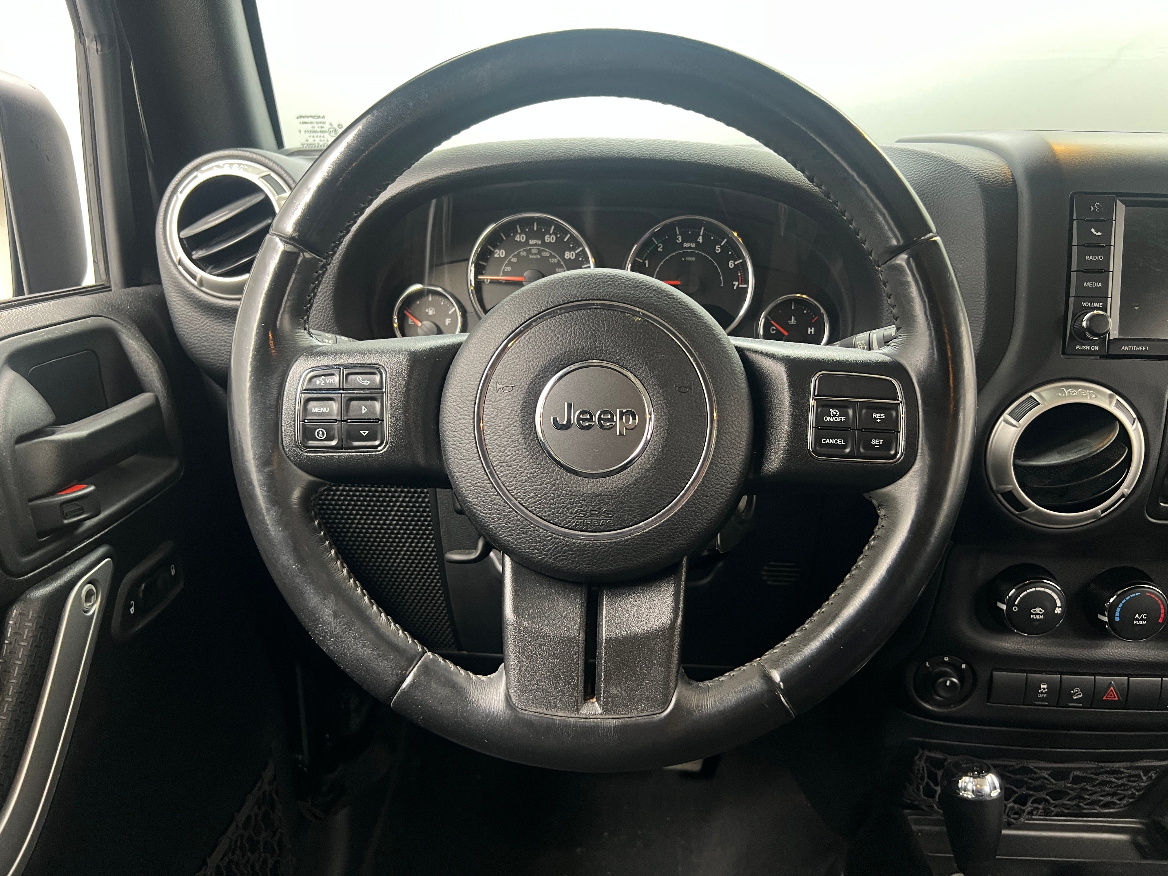 2018 Jeep Wrangler Unlimited Sahara 5