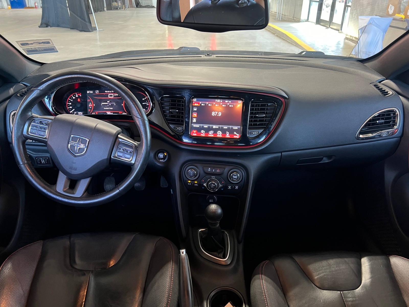 Thumbnail: 2015 Dodge Dart - 3