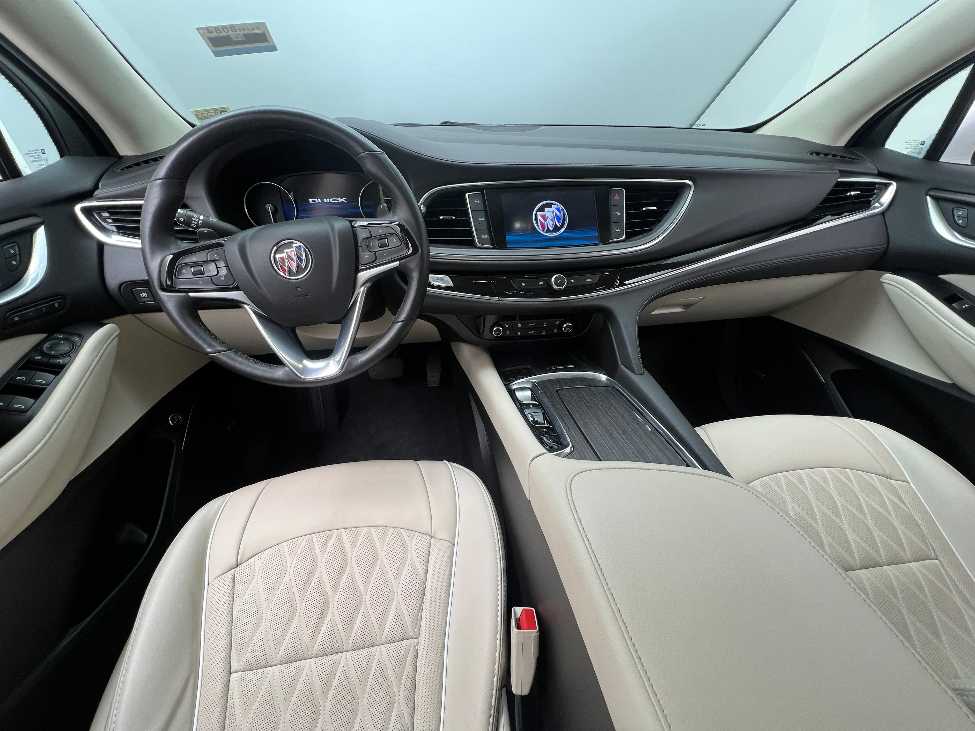 2023 Buick Enclave Avenir 2