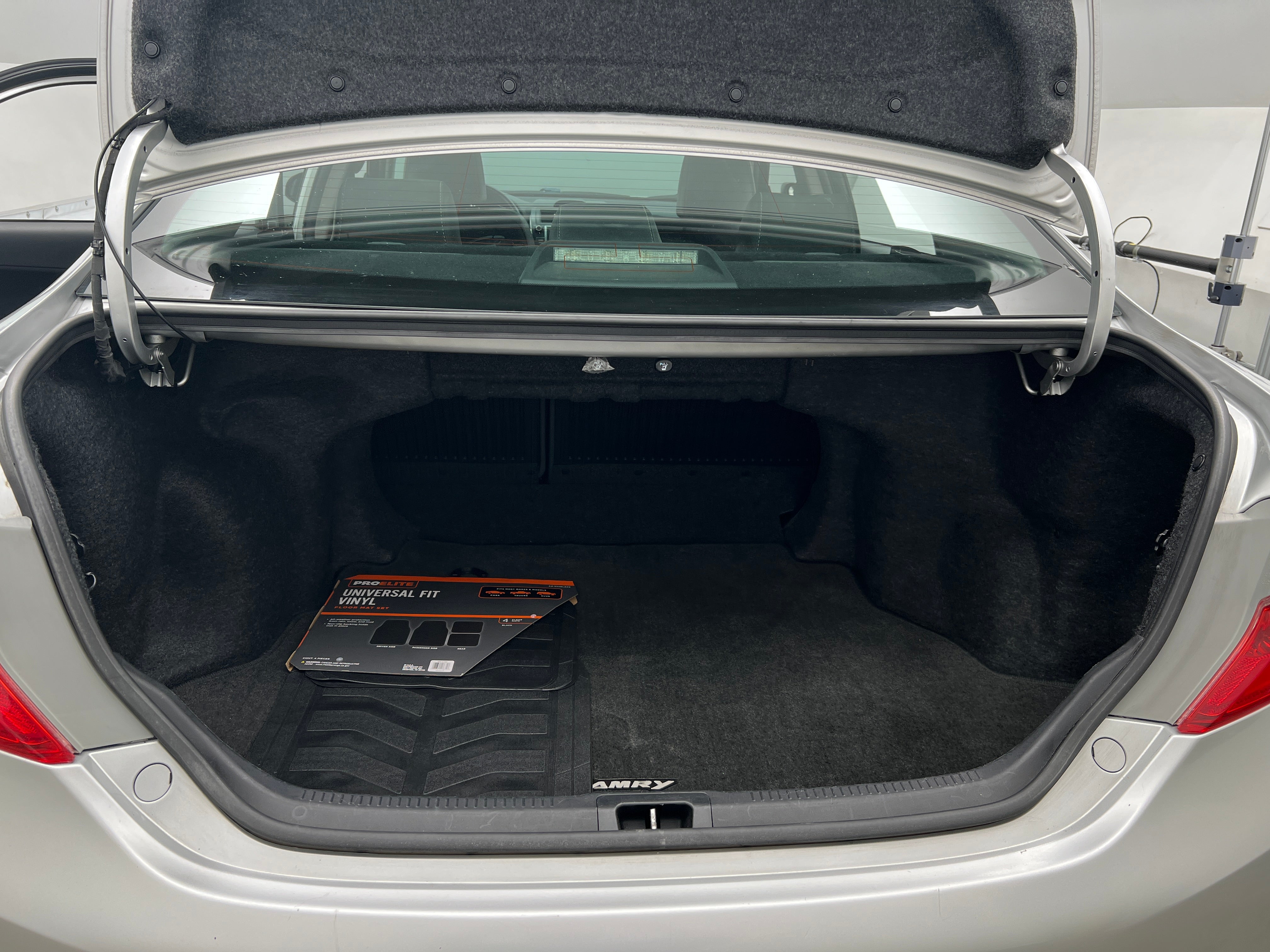 2014 Toyota Camry SE 7