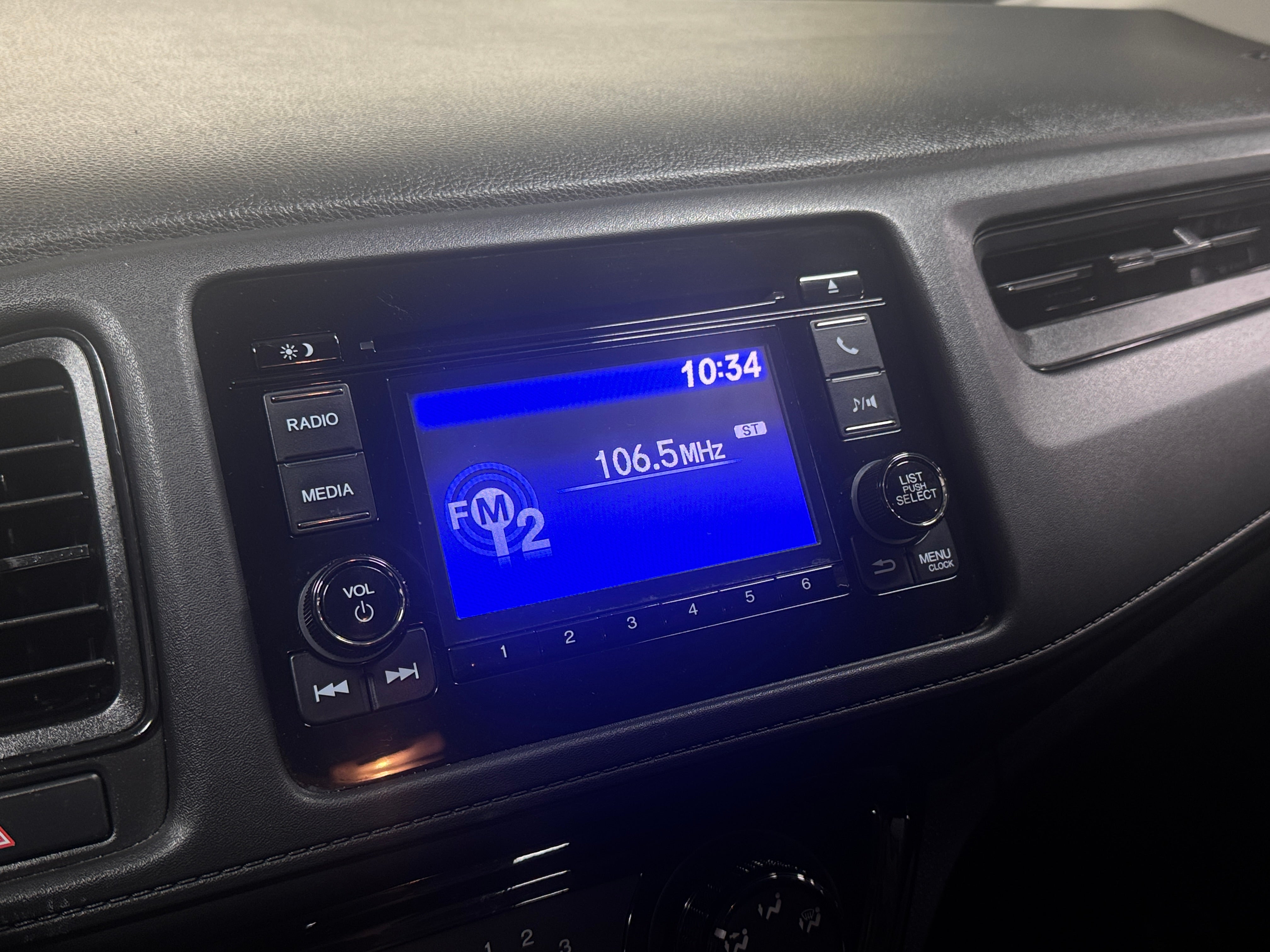2021 Honda HR-V LX 4