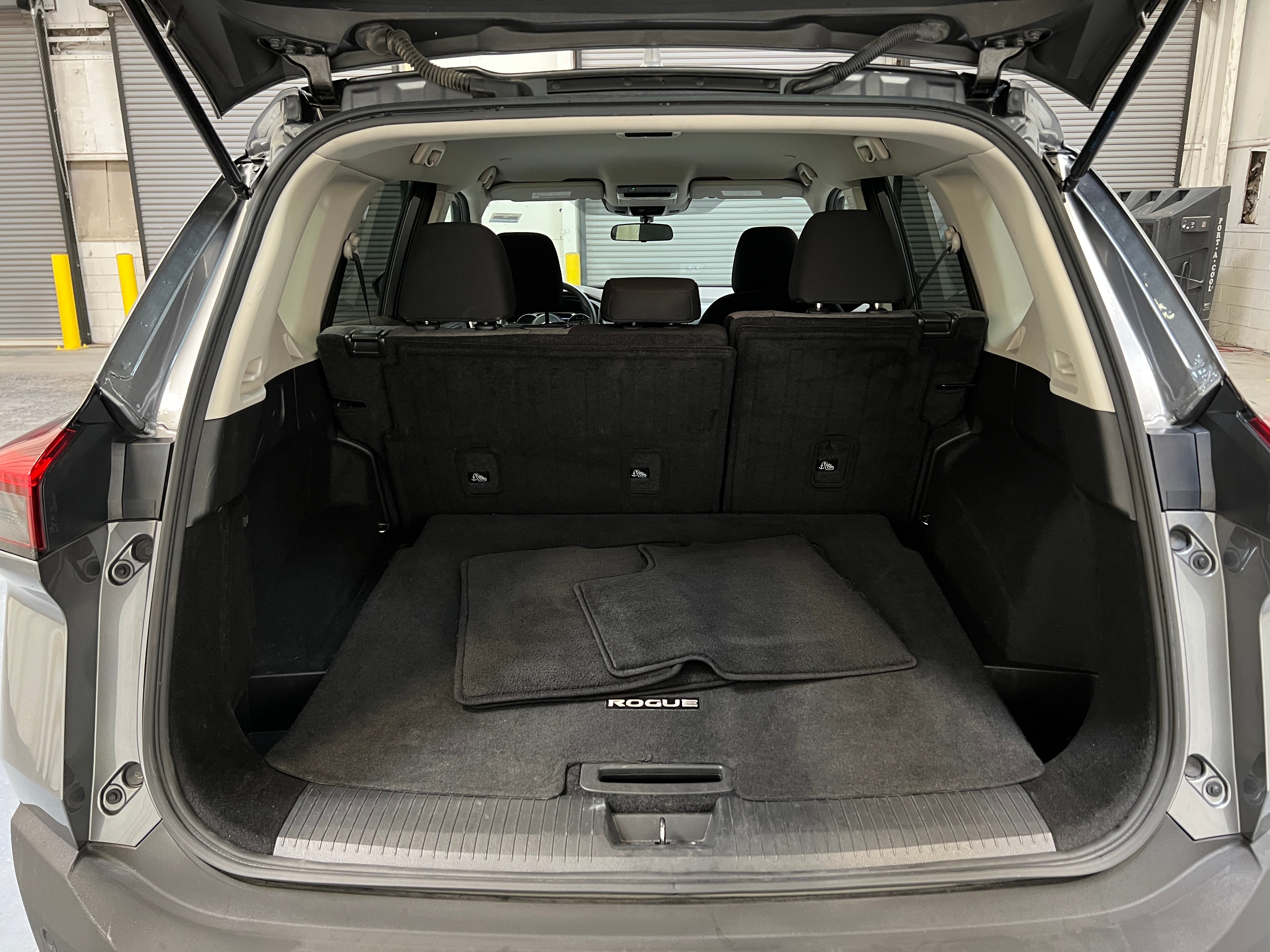 2023 Nissan Rogue SV 7