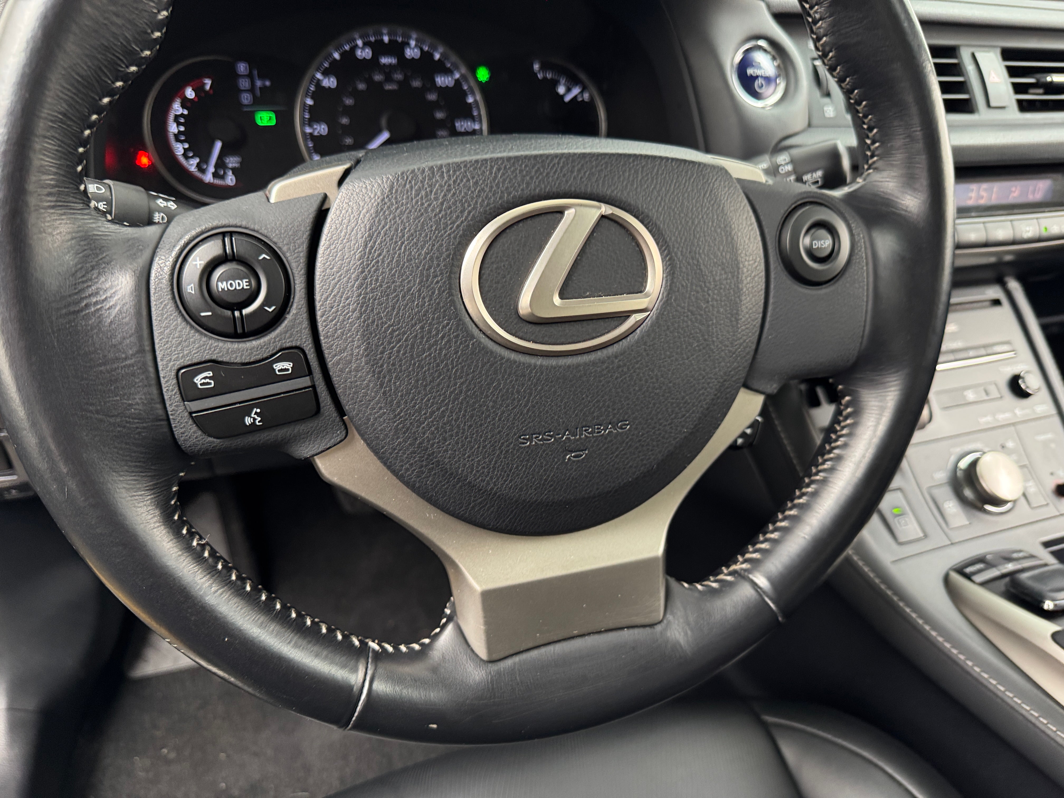 2016 Lexus CT 200h 4