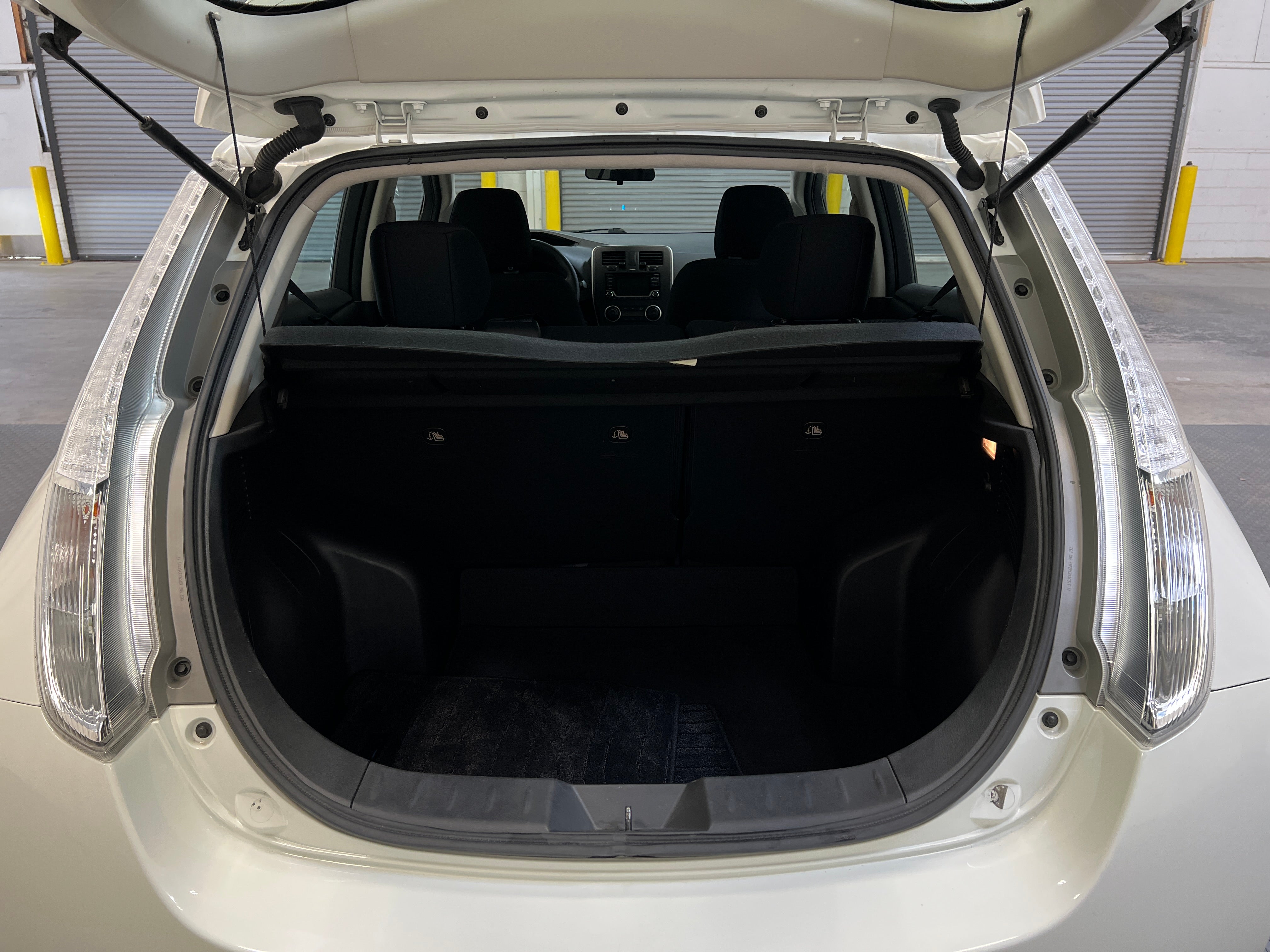 2017 Nissan Leaf S 7