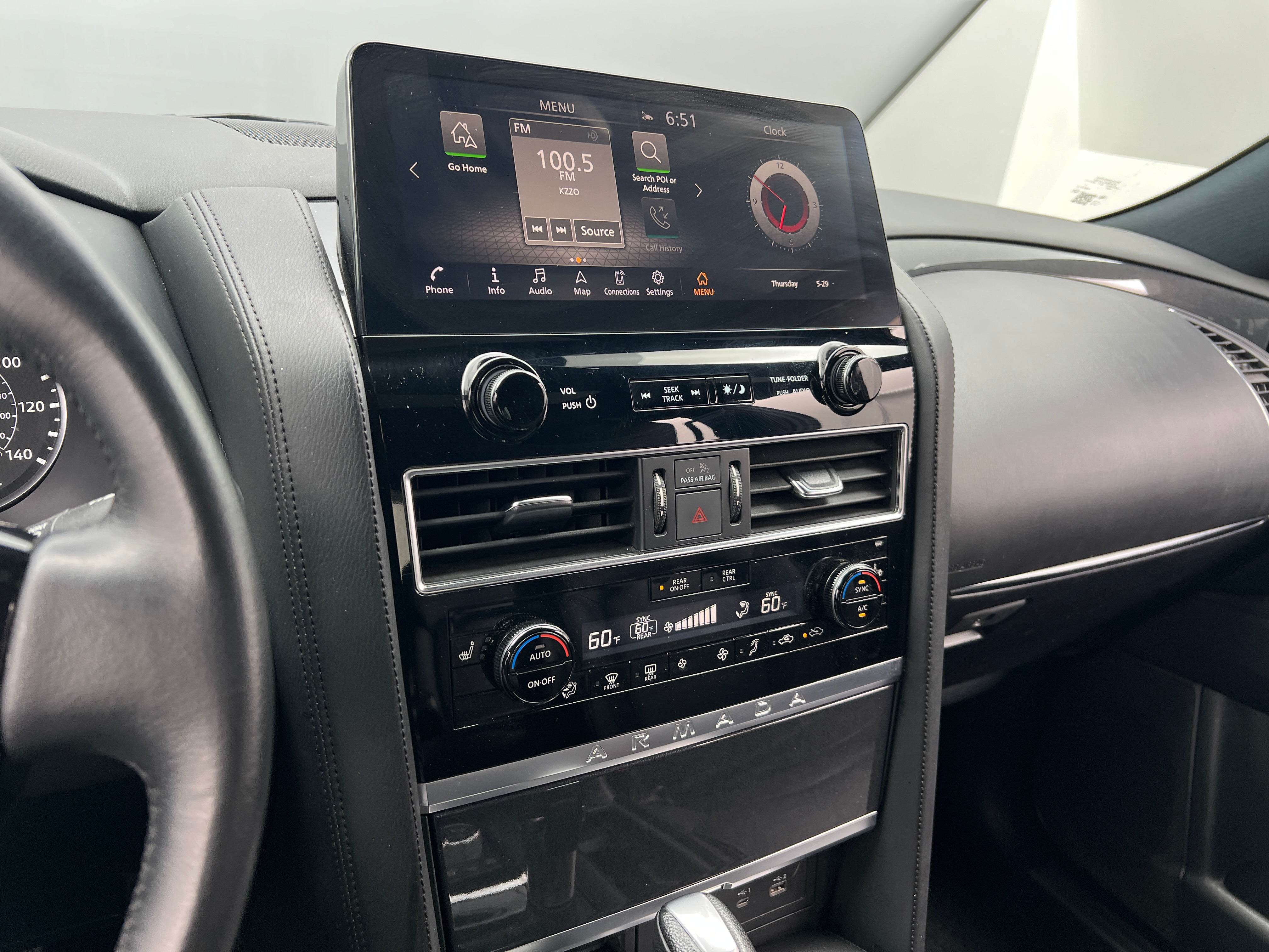 2023 Nissan Armada SL 3
