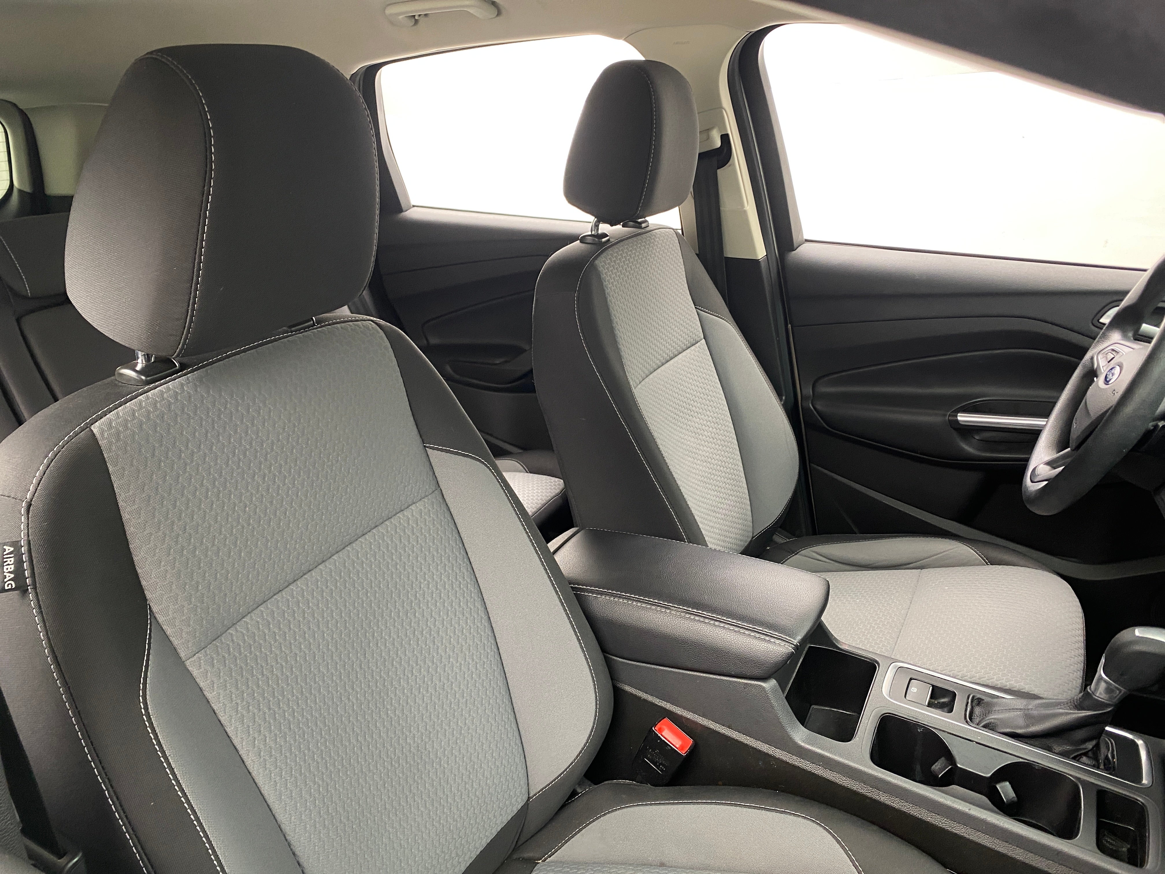 2017 Ford Escape SE 2