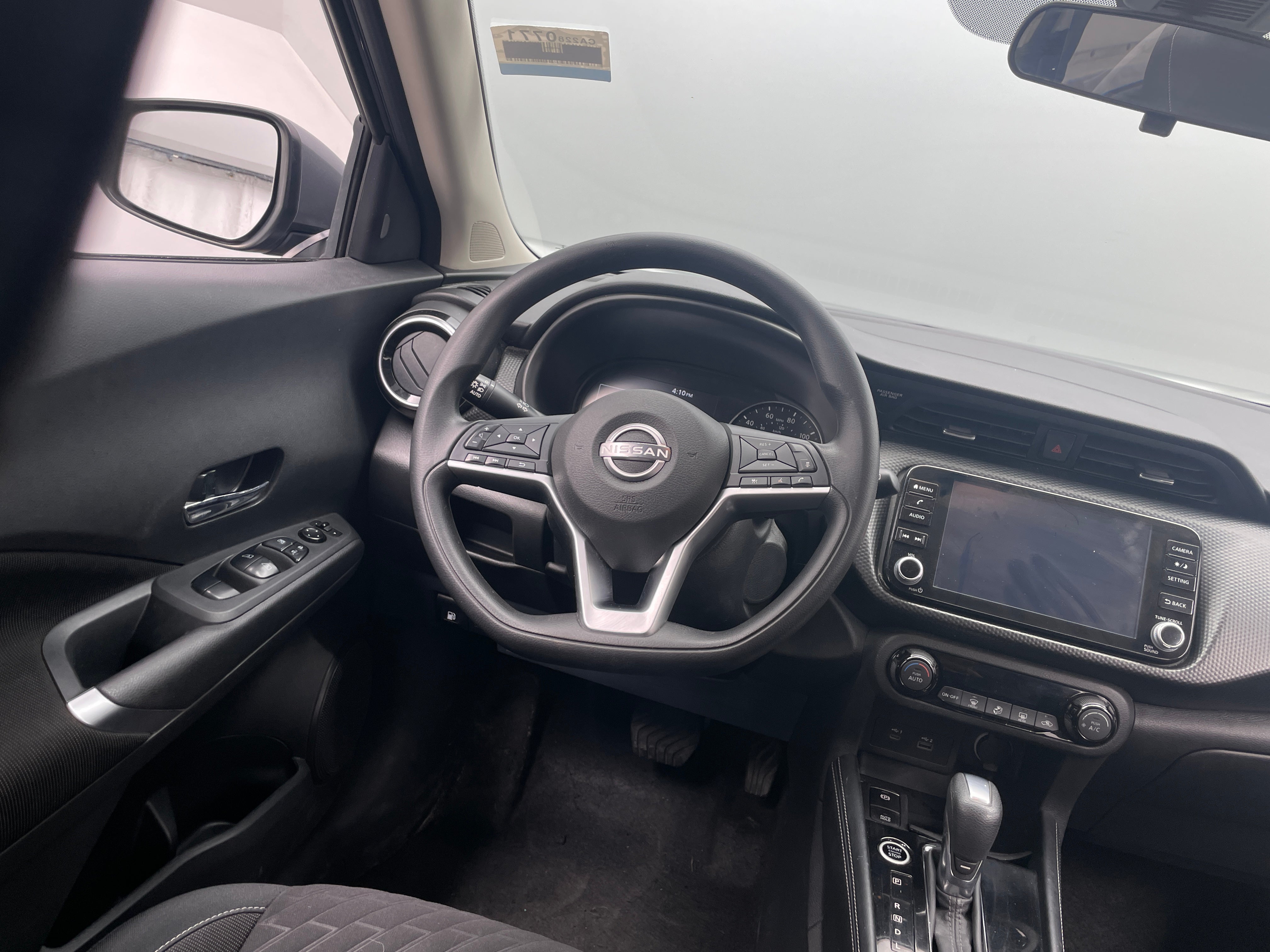 2022 Nissan Kicks SV 5