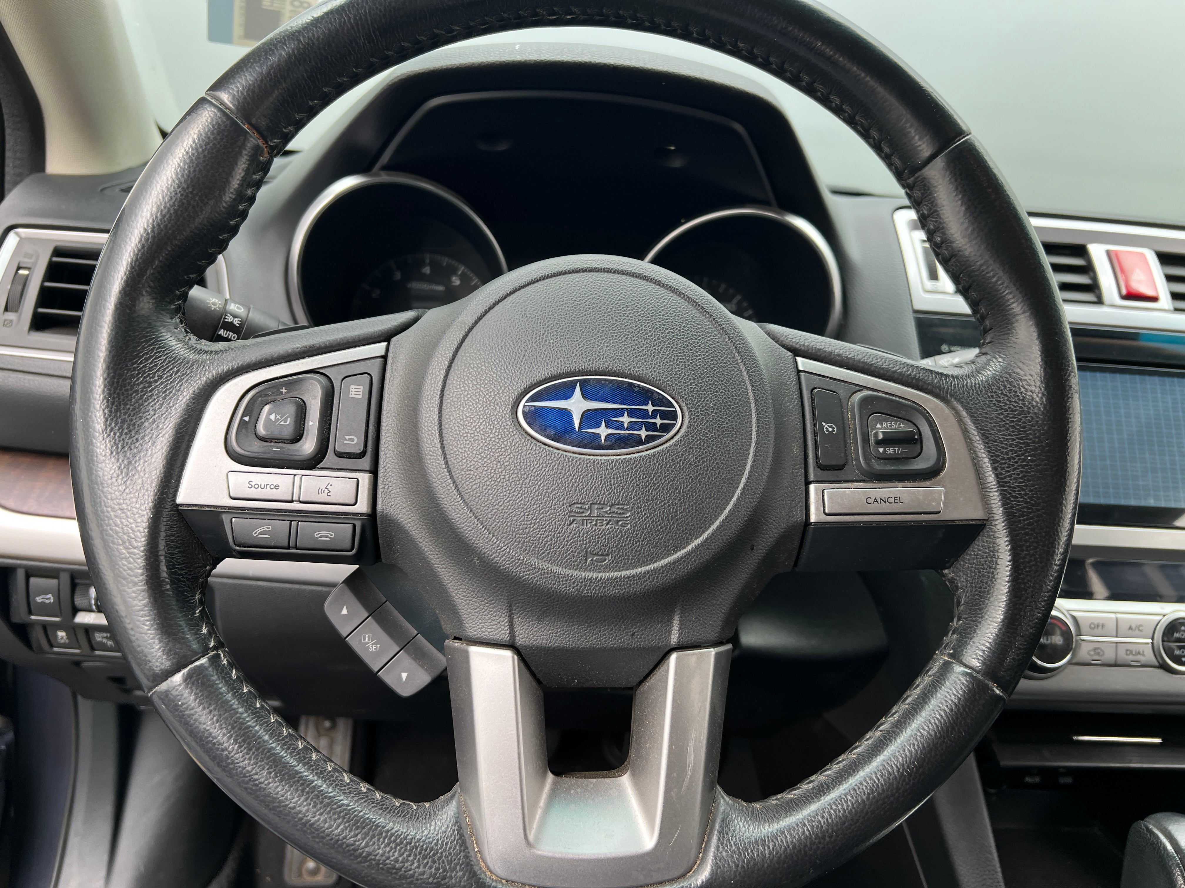 2016 Subaru Outback 2.5i Limited 4