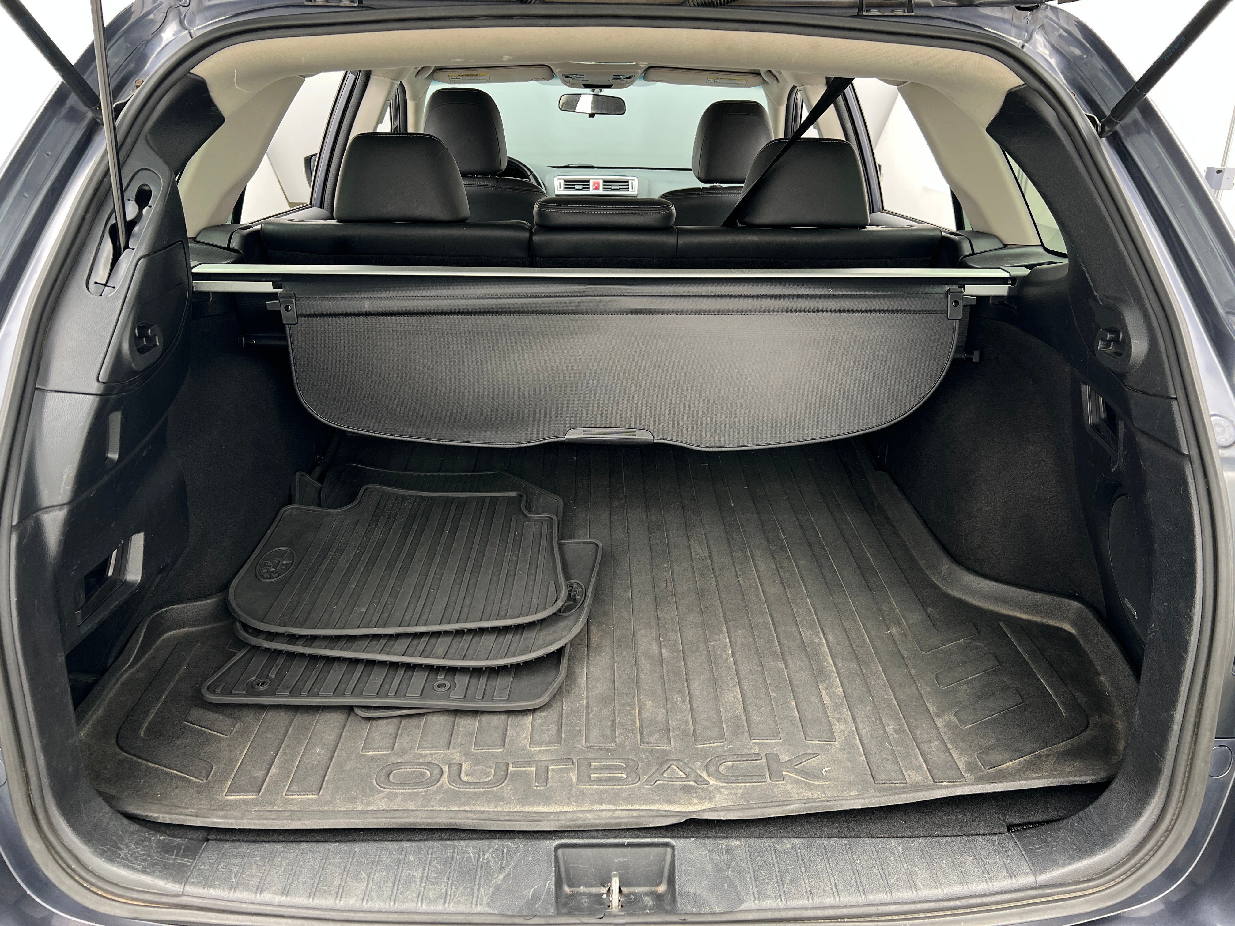 2016 Subaru Outback 2.5i Limited 6