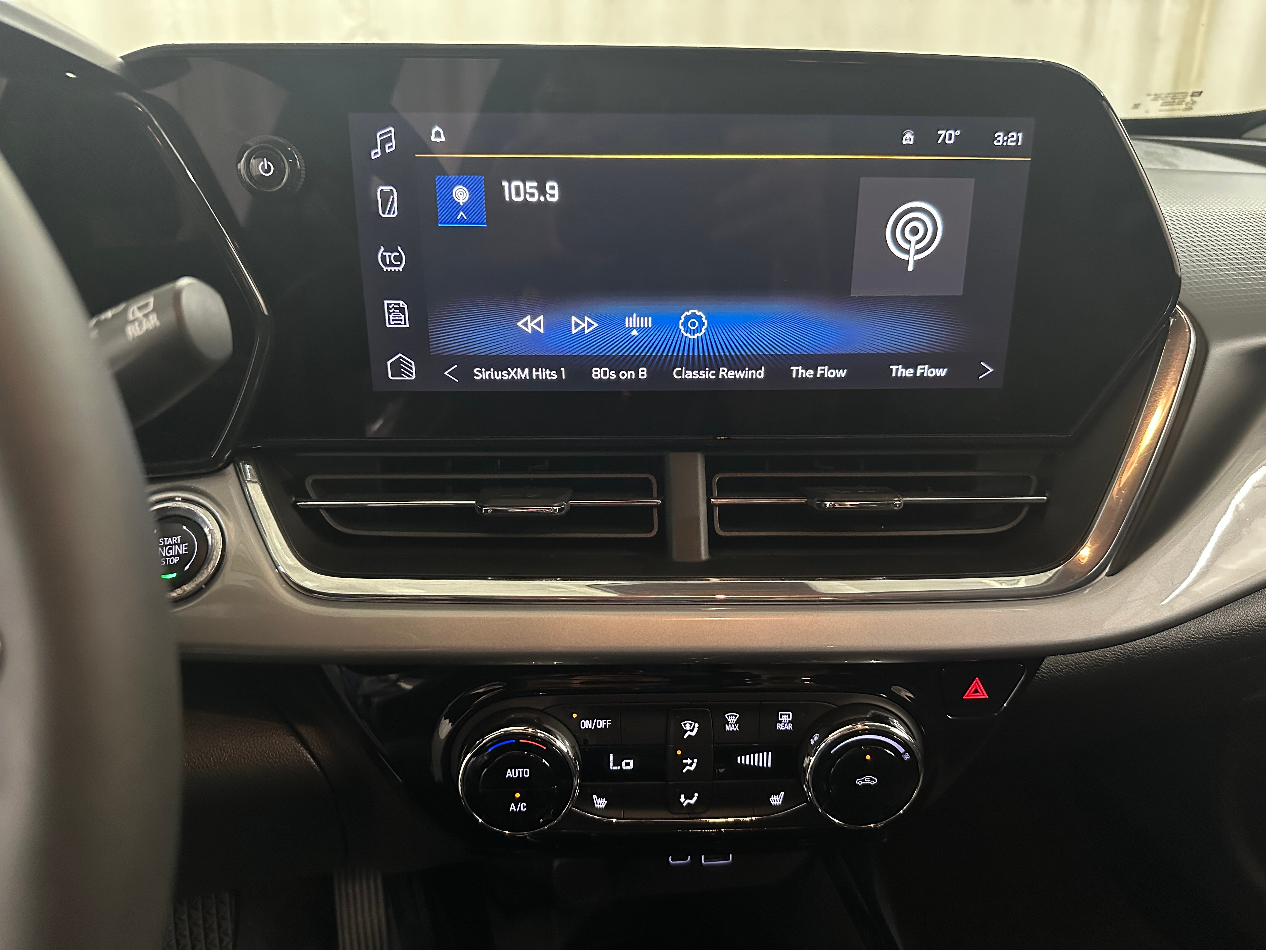 2025 Chevrolet Trax LT 4
