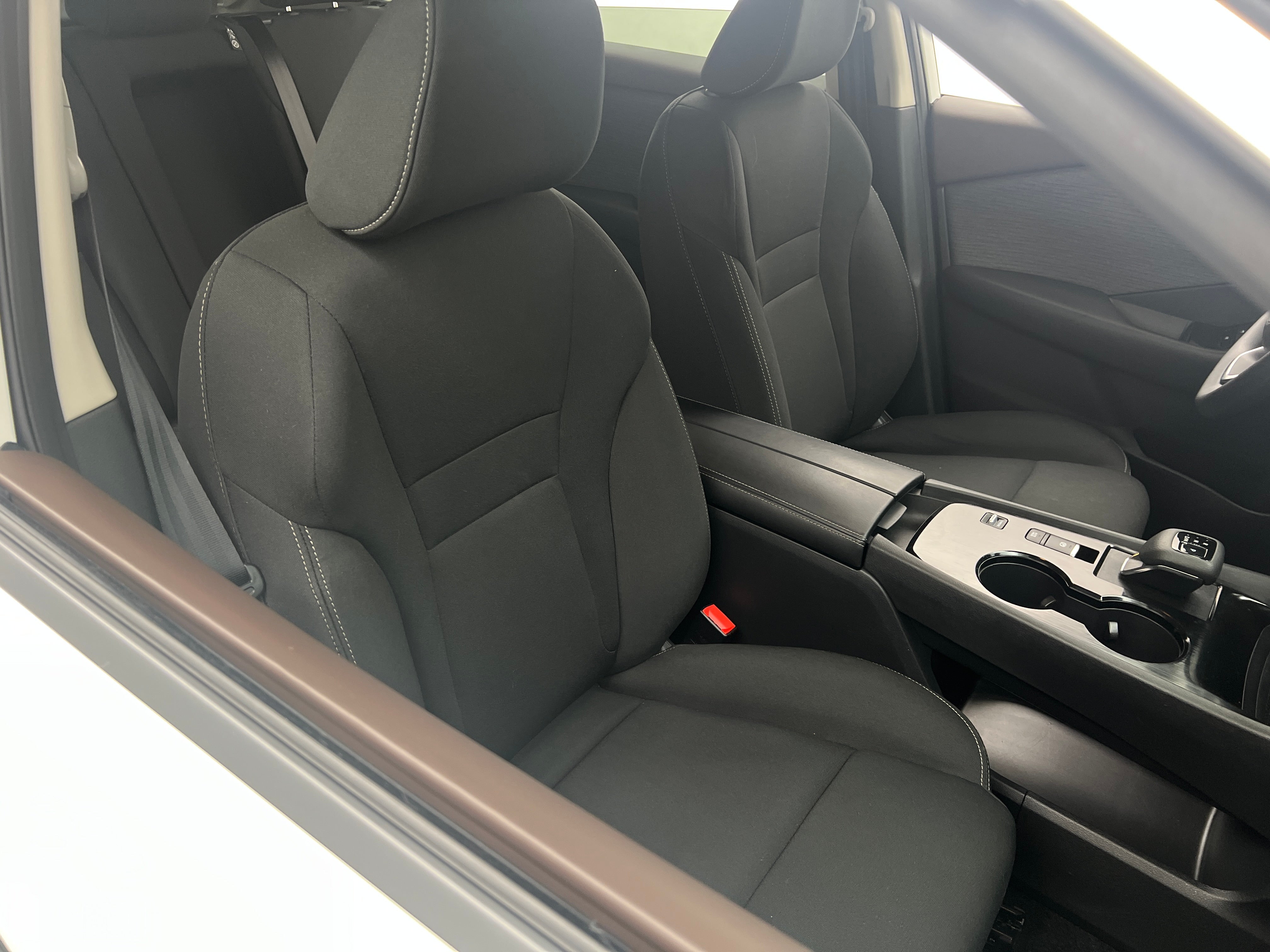 2023 Nissan Rogue S 2