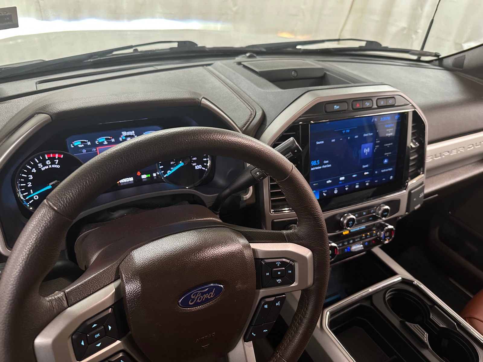 Thumbnail: 2022 Ford Econoline - 3