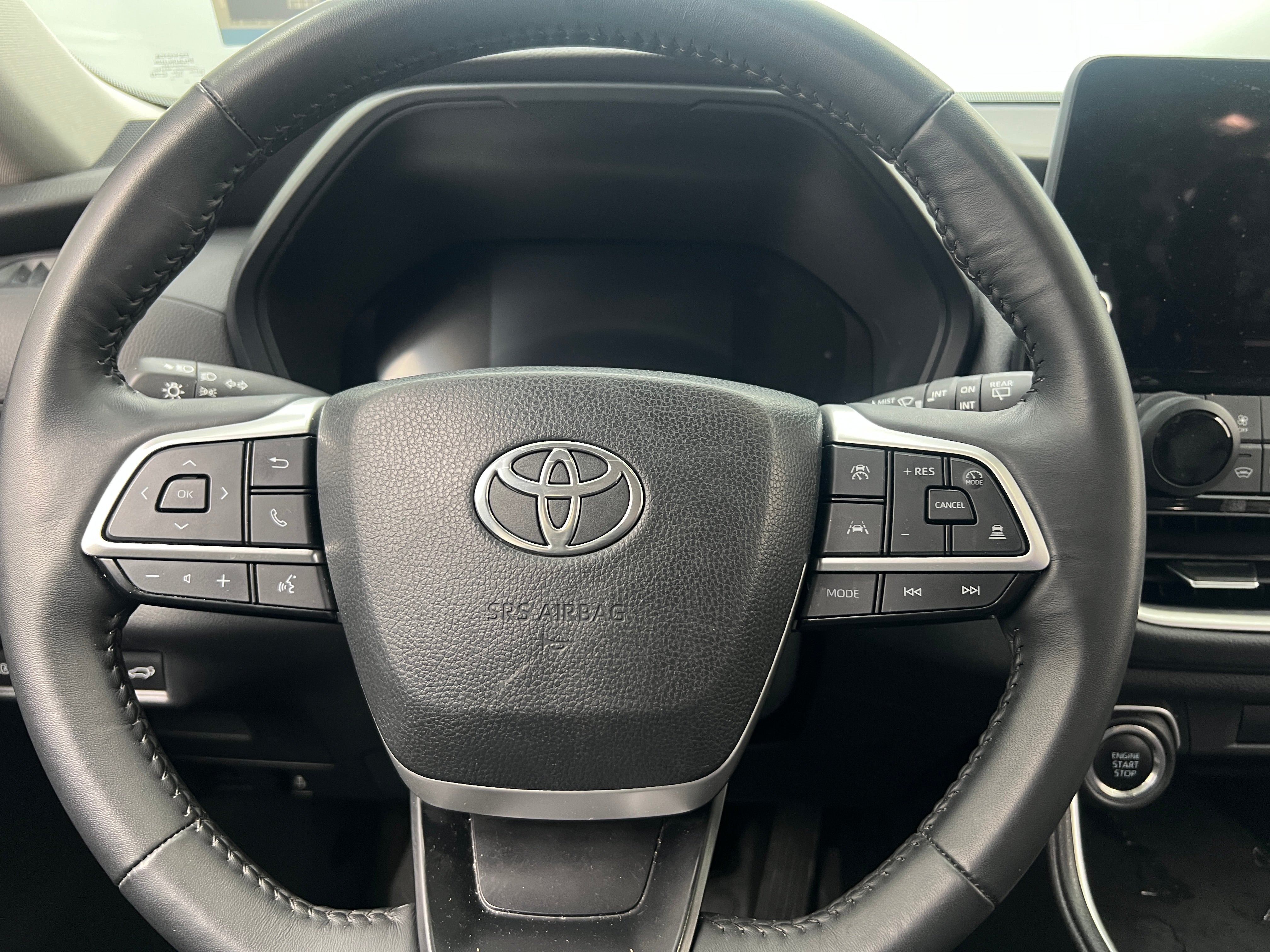 2024 Toyota Grand Highlander XLE 4