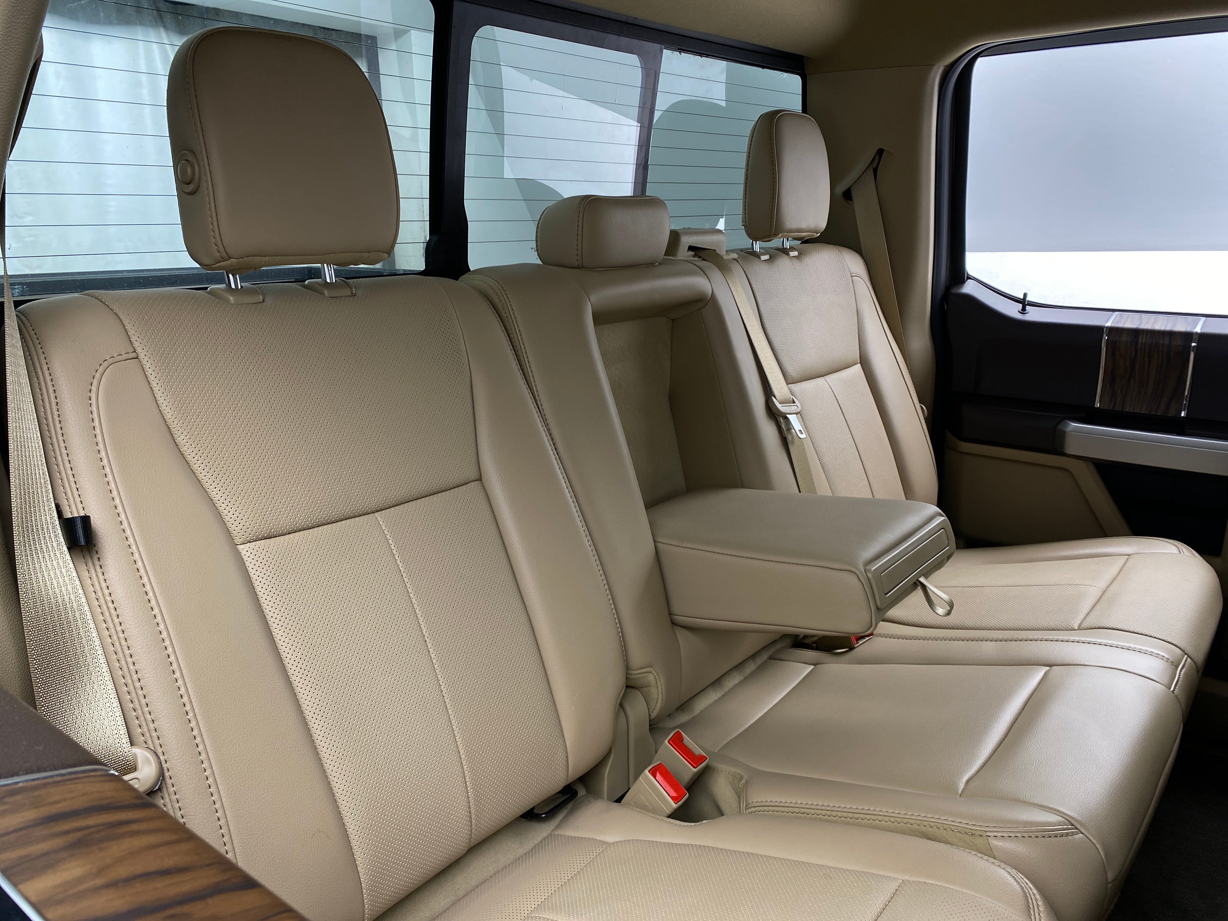 2018 Ford Econoline E-150 5