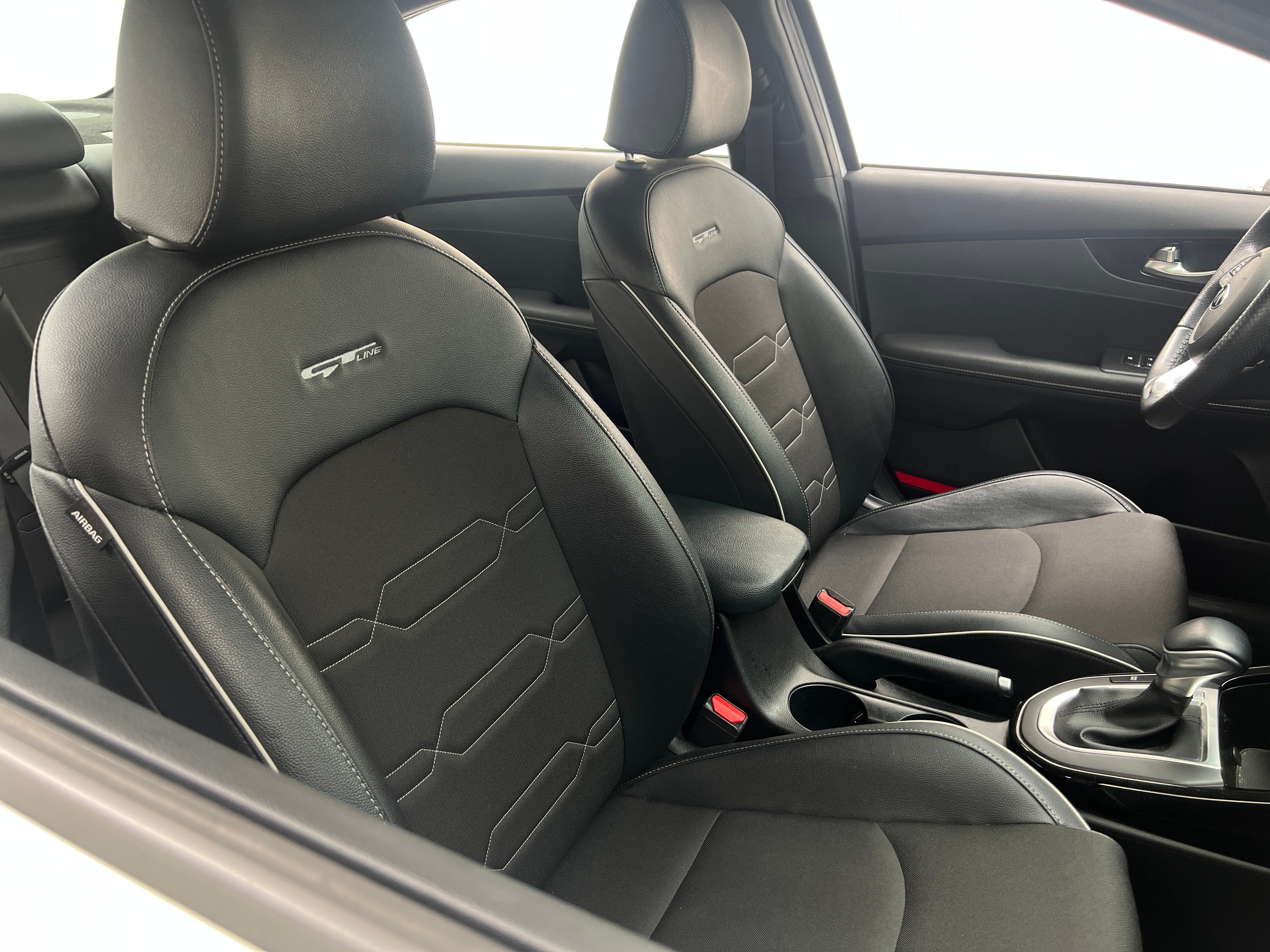 2020 Kia Forte GT-Line 2