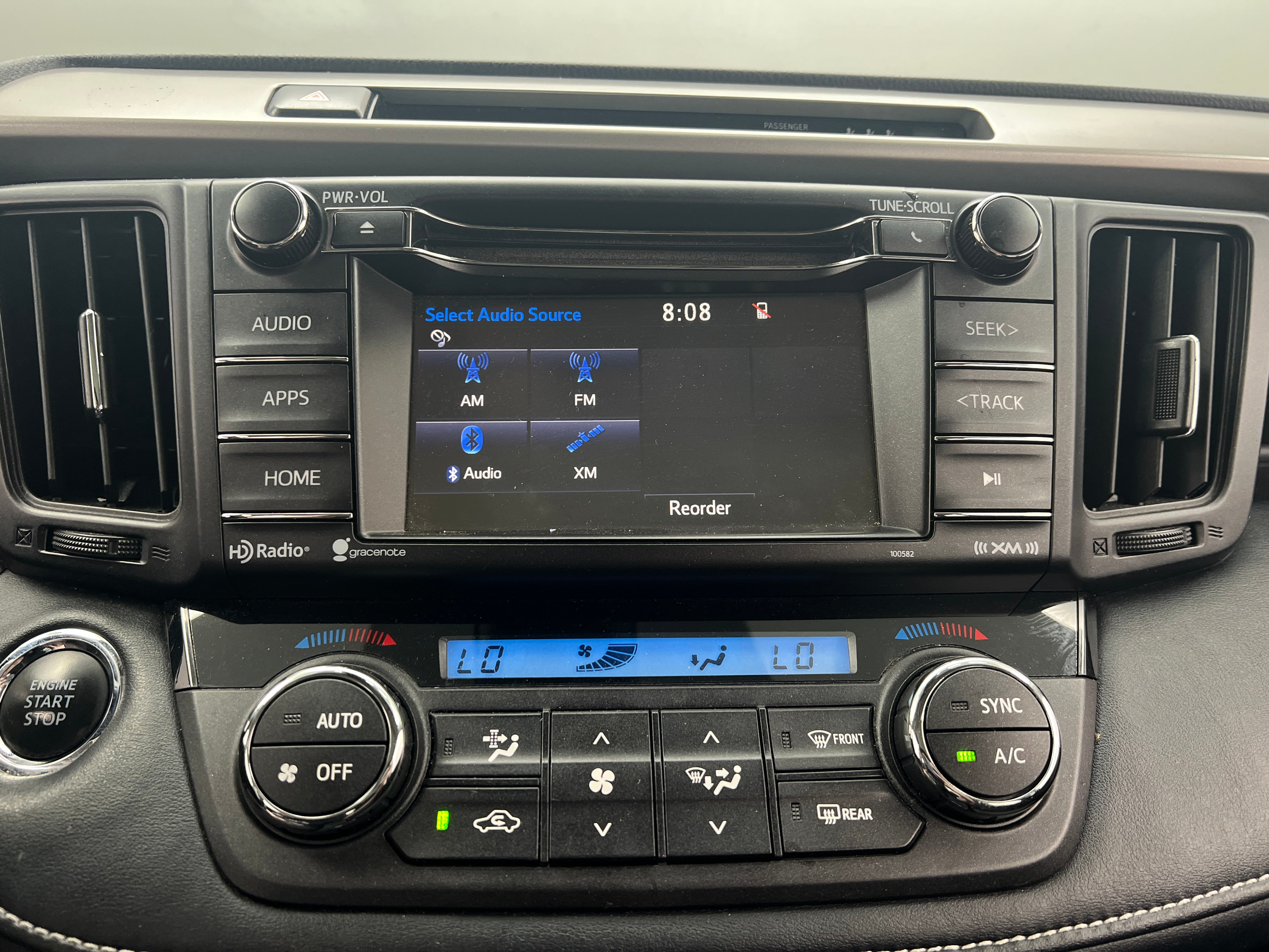 2018 Toyota RAV4 XLE 4