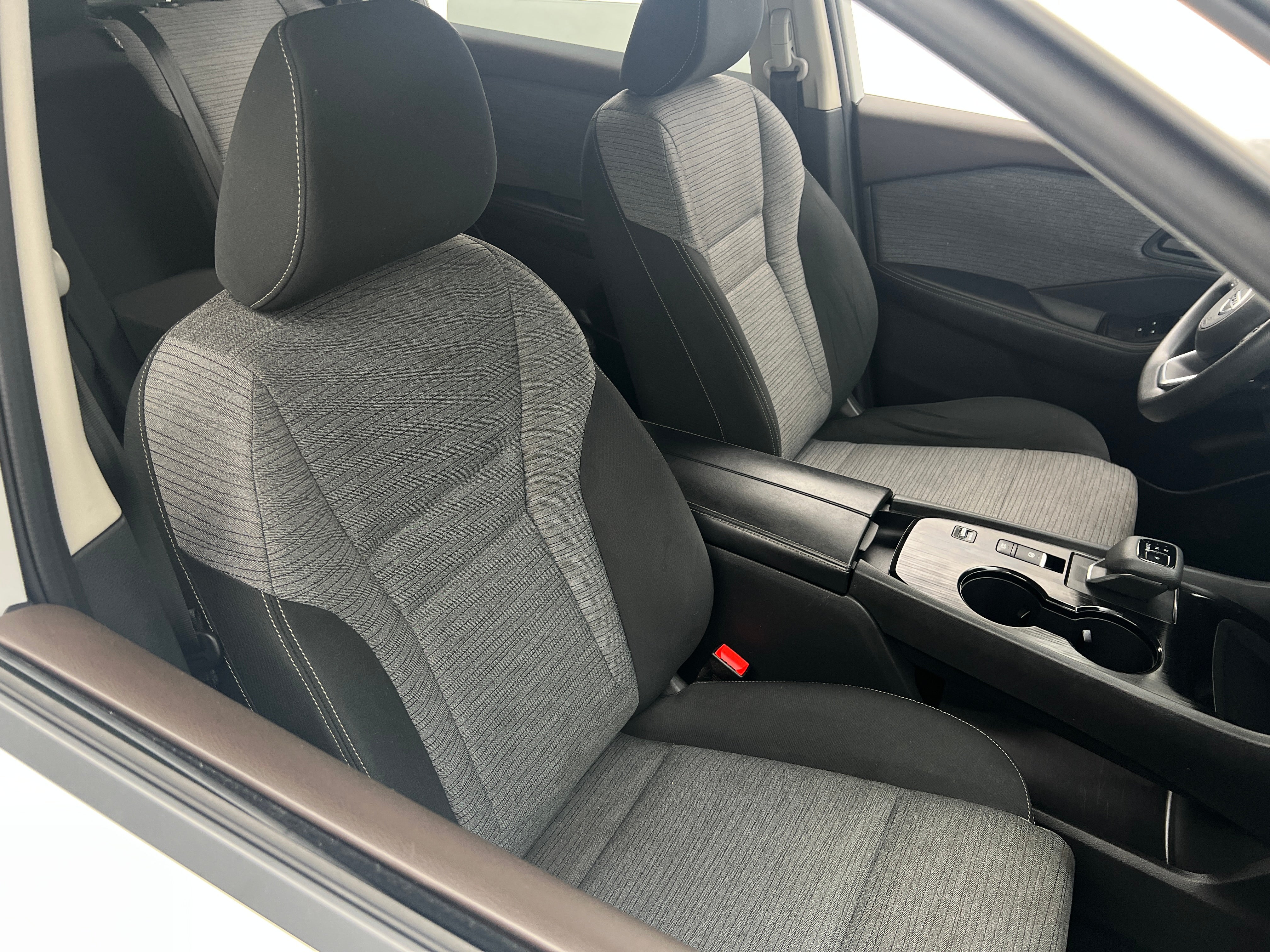 2021 Nissan Rogue S 2