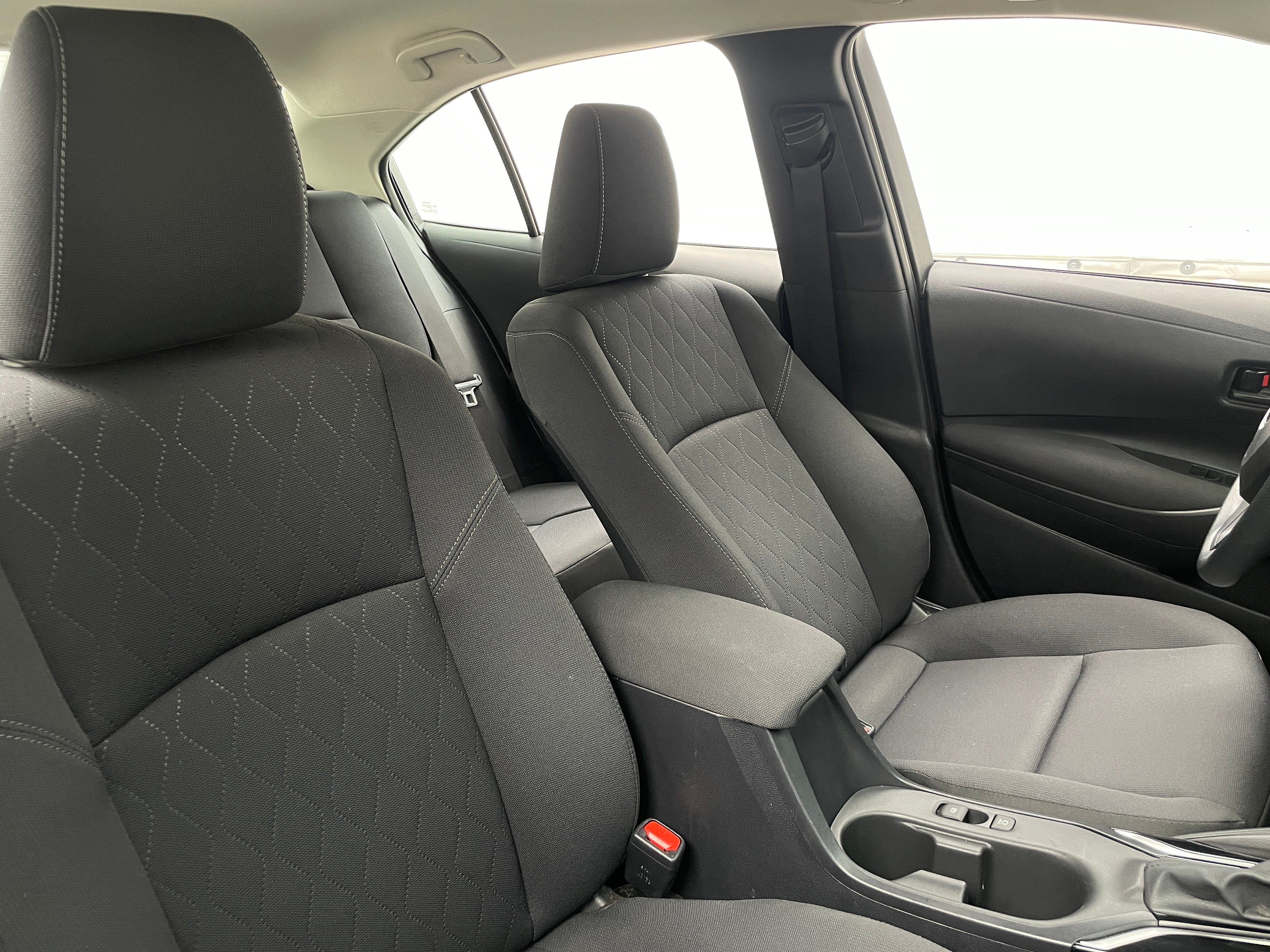 2024 Toyota Corolla LE 2