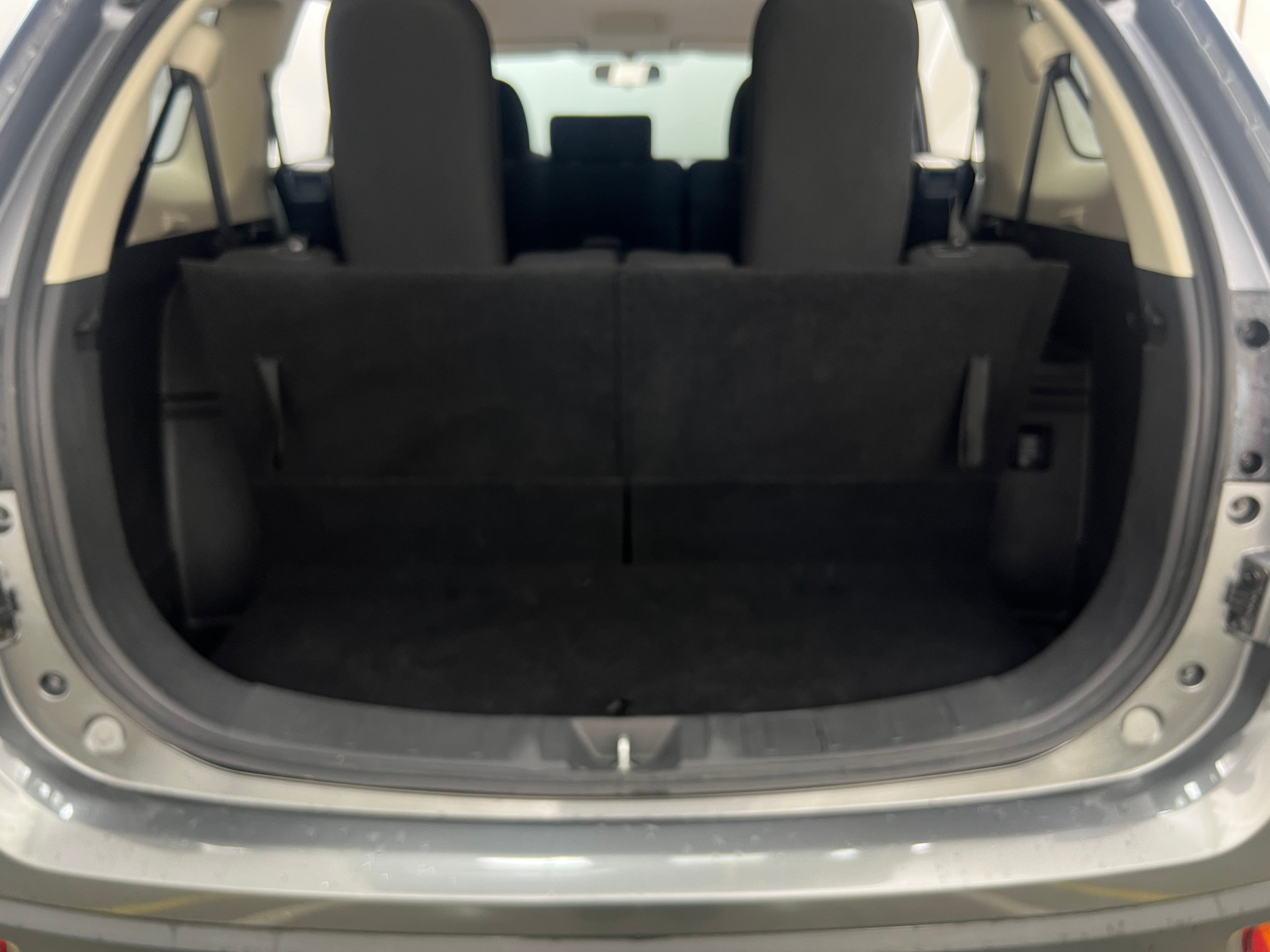 2018 Mitsubishi Outlander ES 7