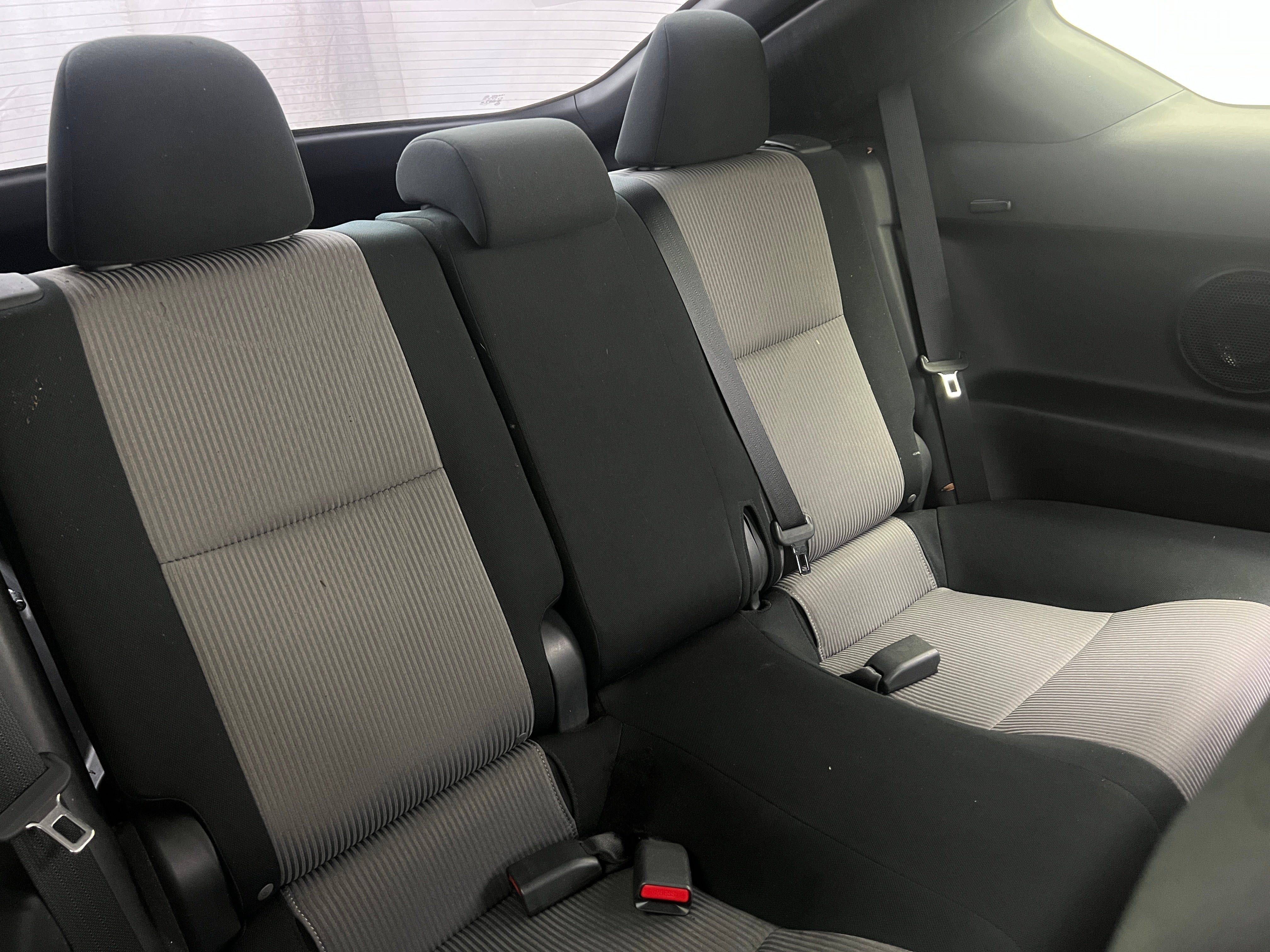 2015 Scion tC  5