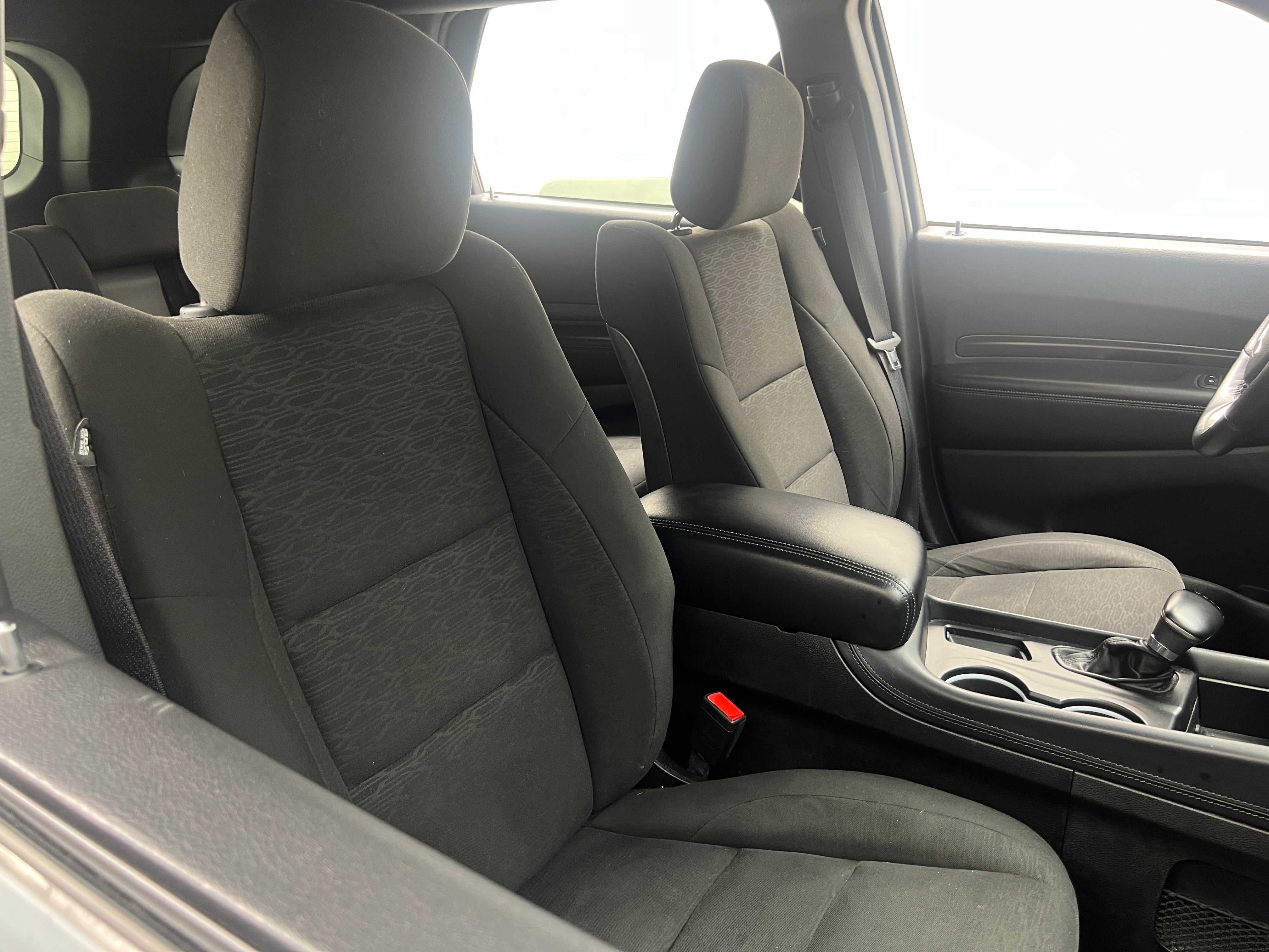 2023 Dodge Durango SXT 2