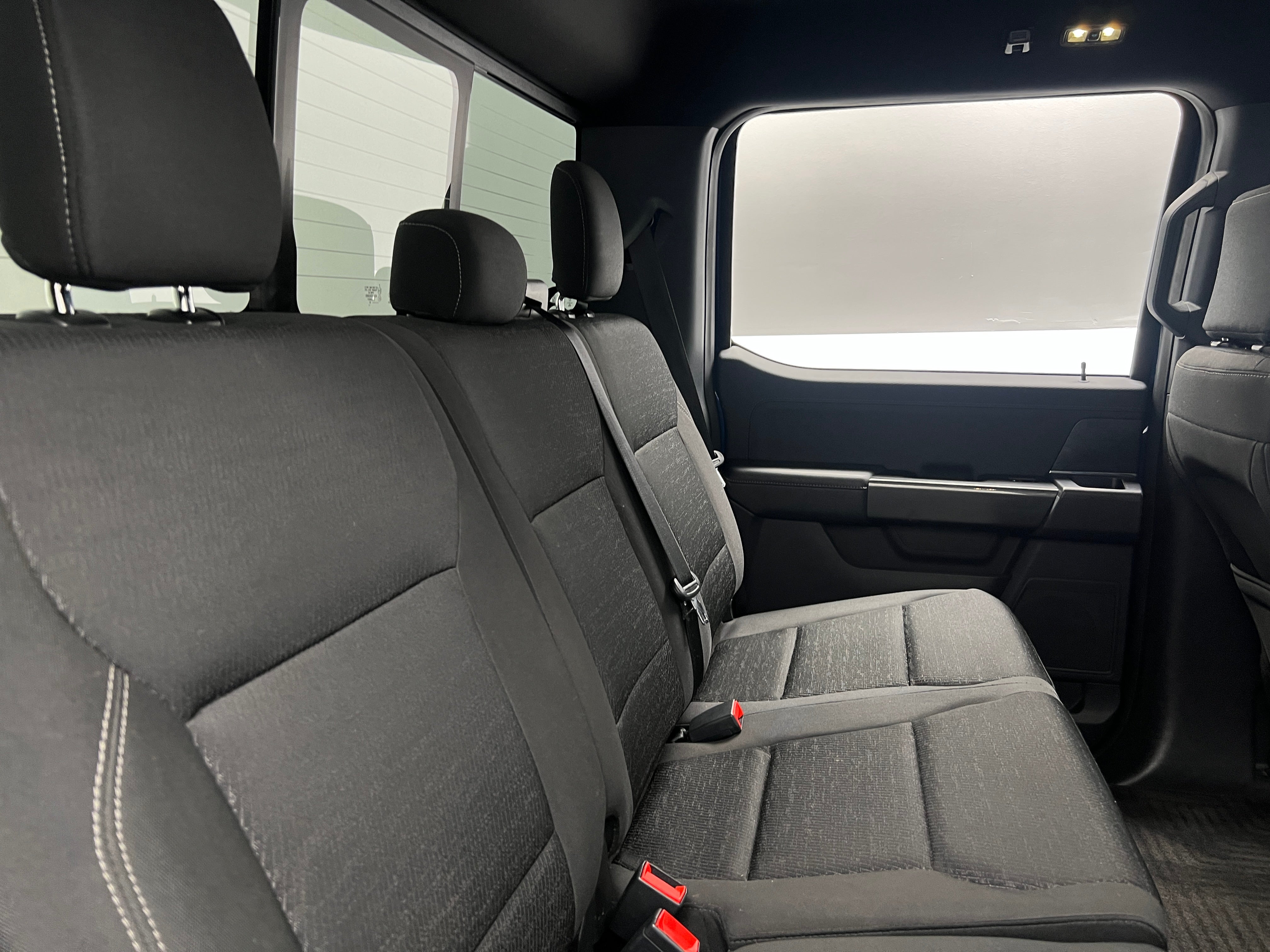 2022 Ford Econoline E-150 6