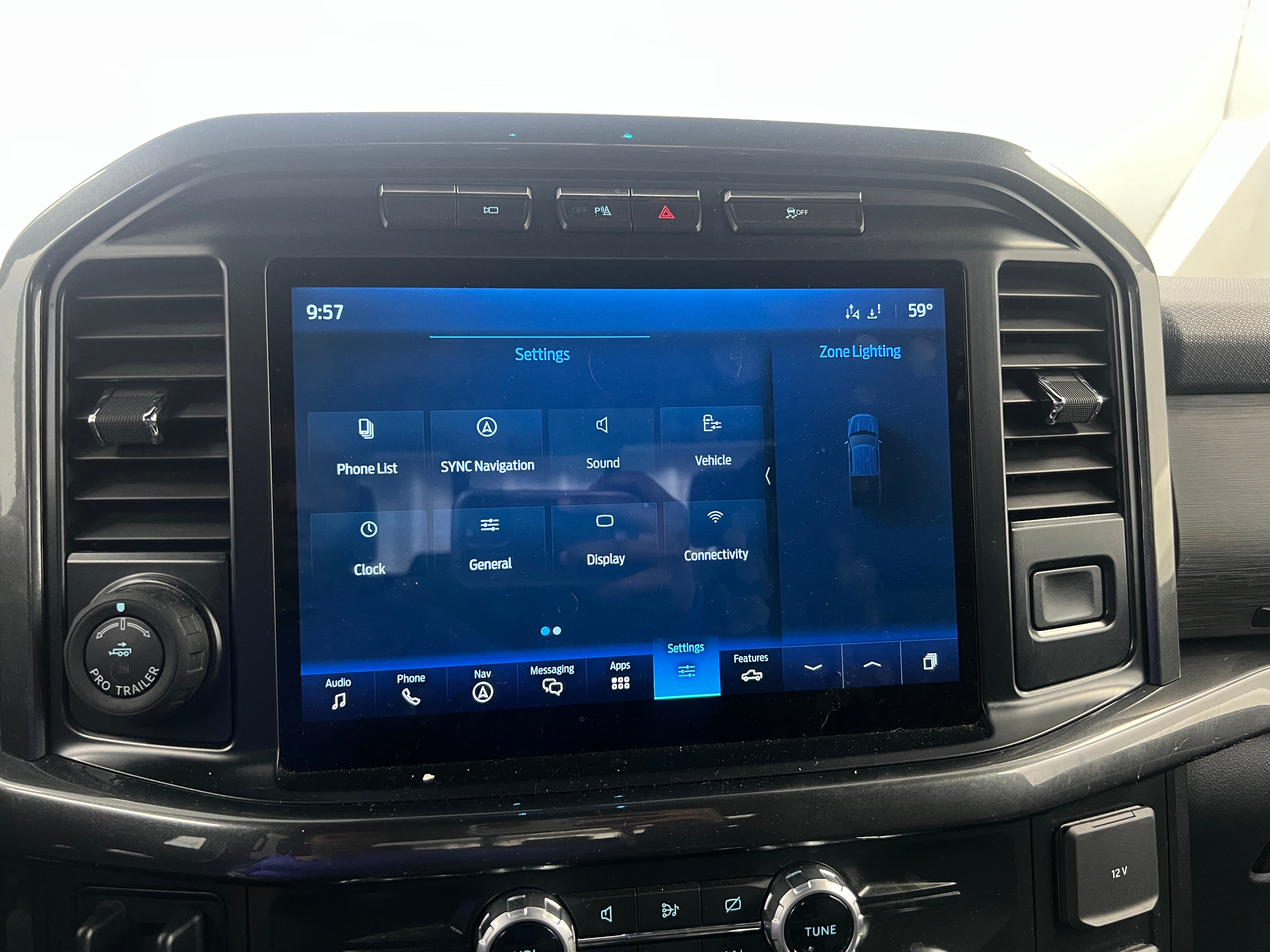 2022 Ford Econoline E-150 4