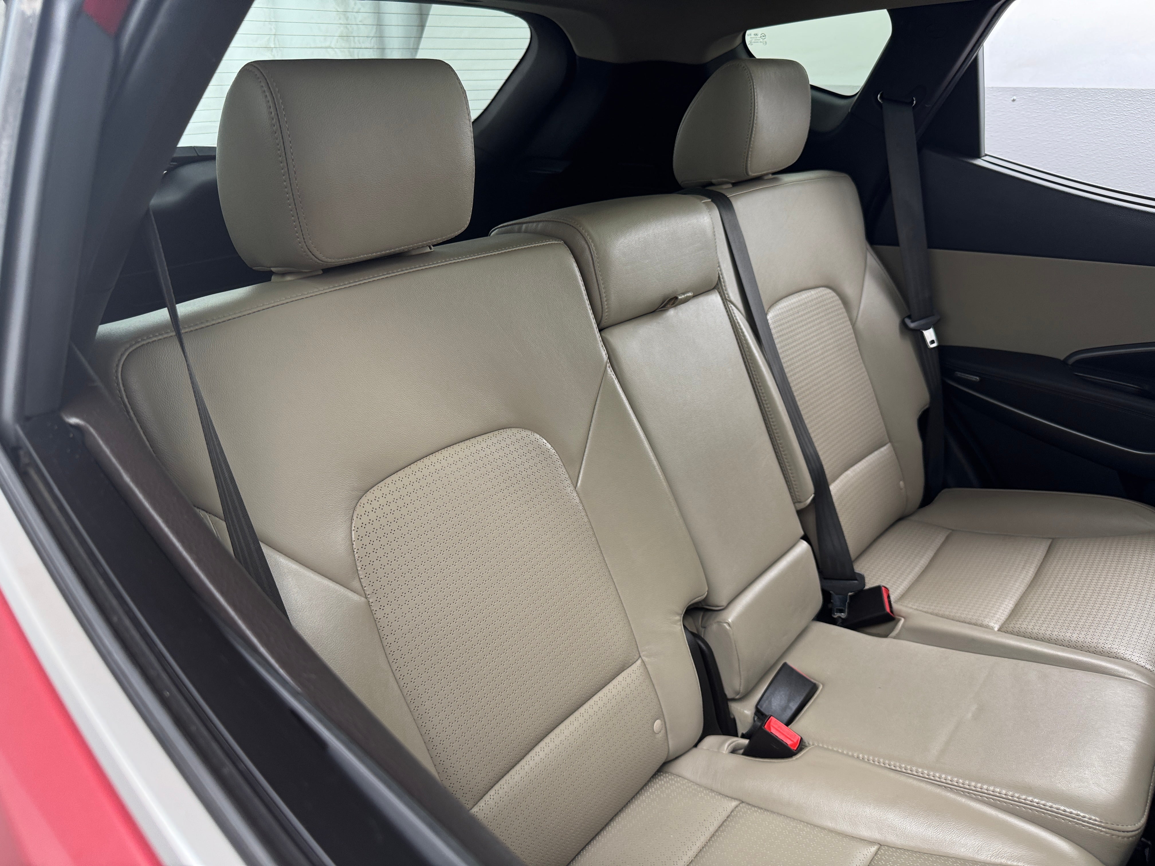 2013 Hyundai Santa Fe Base 6