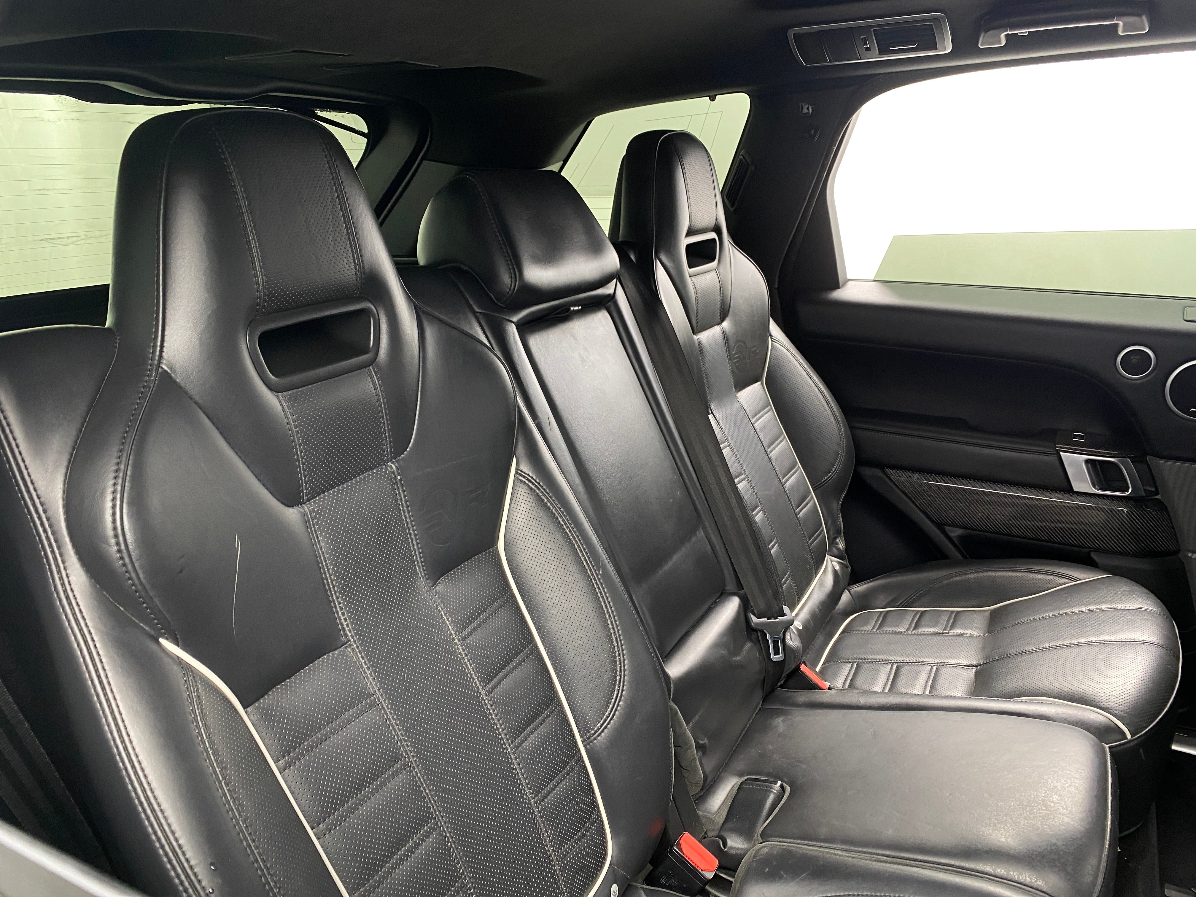 2017 Land Rover Range Rover Sport SVR 5