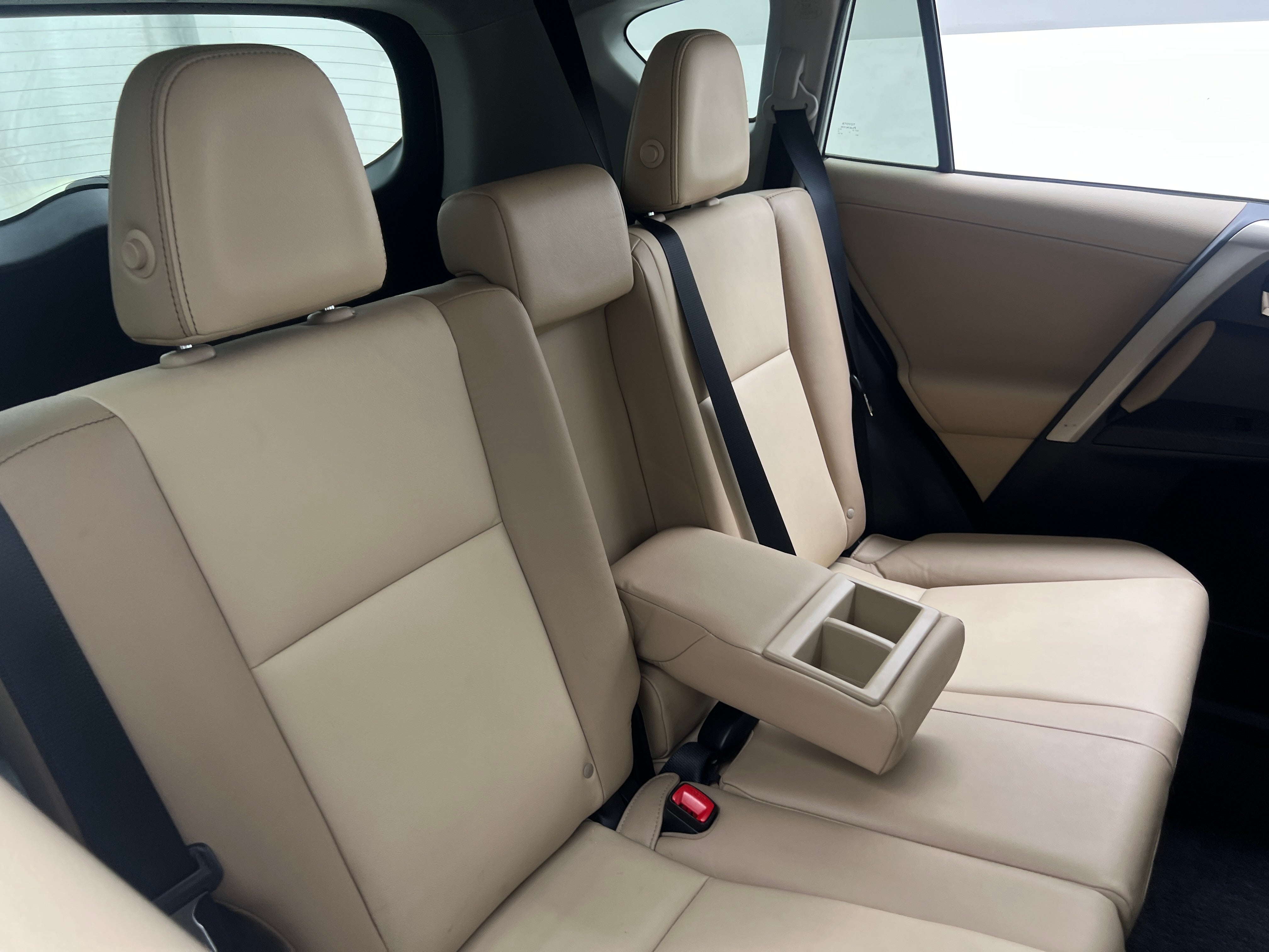 2013 Toyota RAV4 Limited 6